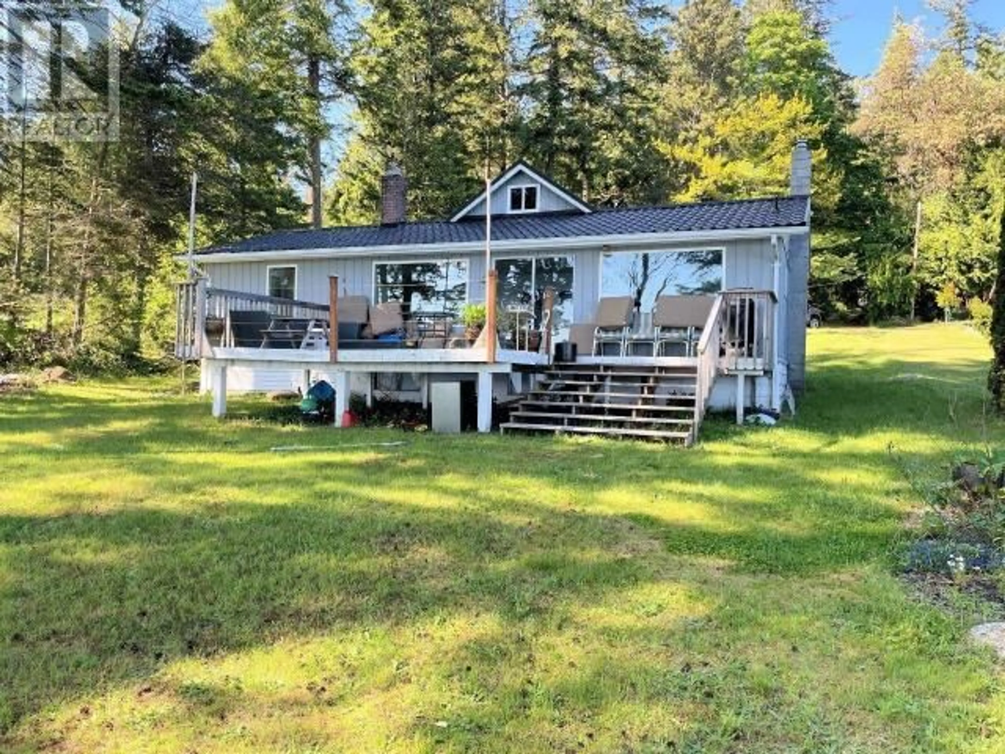 Unknown for 7647 FATS CRESCENT, Powell River British Columbia