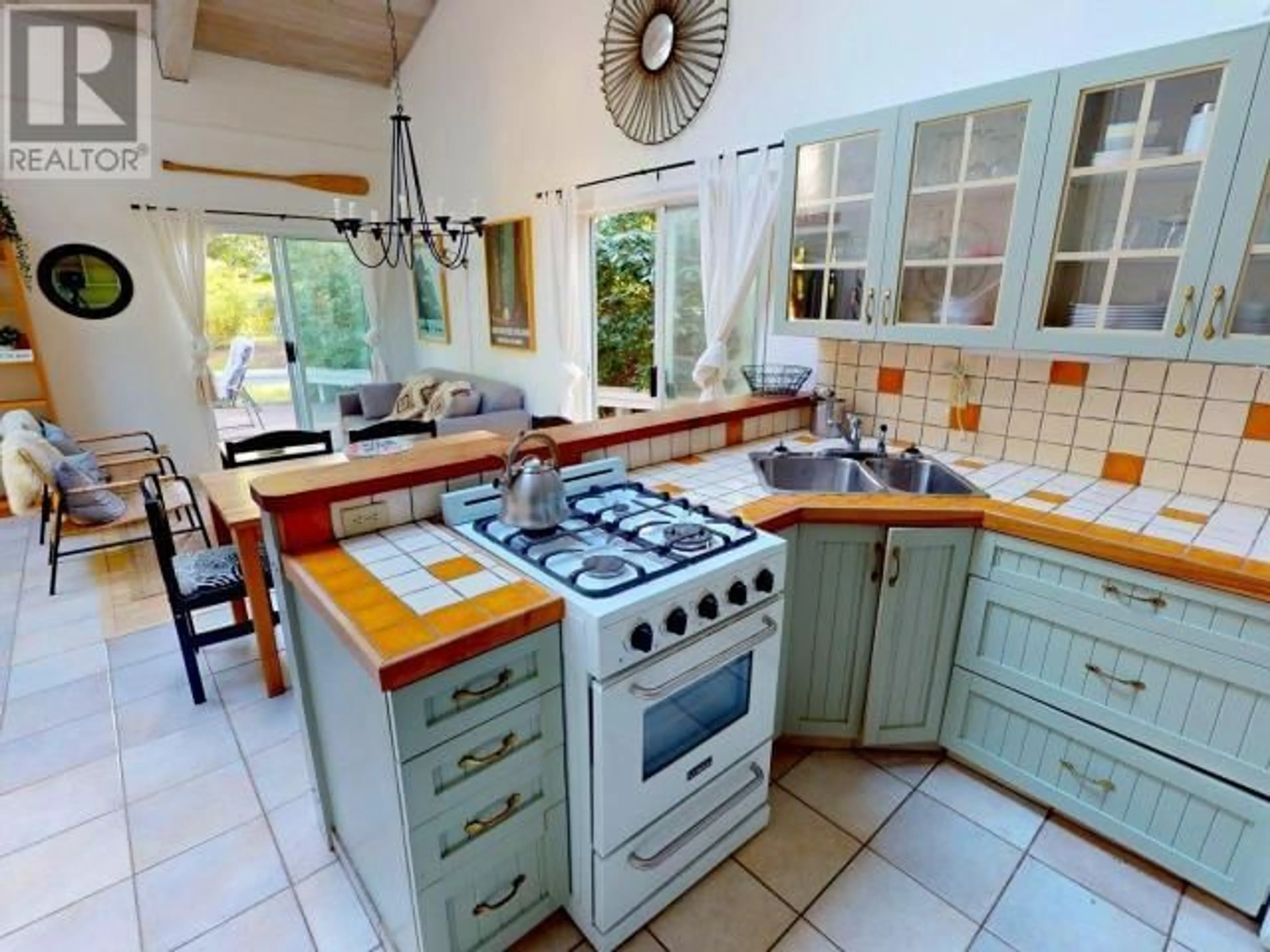Unknown for 2742 VANCOUVER BLVD, Savary Island British Columbia