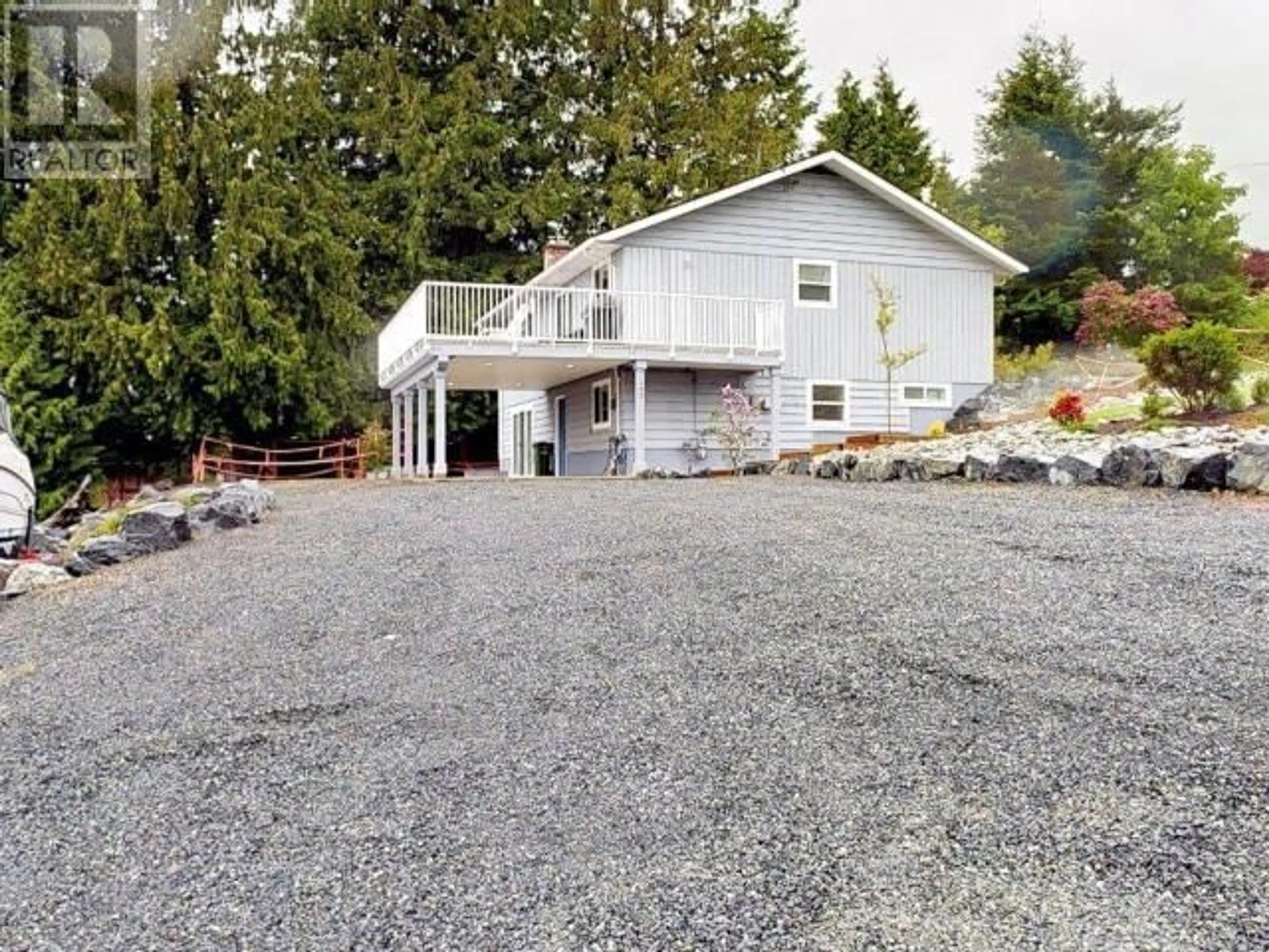 Home with vinyl exterior material, unknown for 7143 JORDAN STREET, Powell River British Columbia