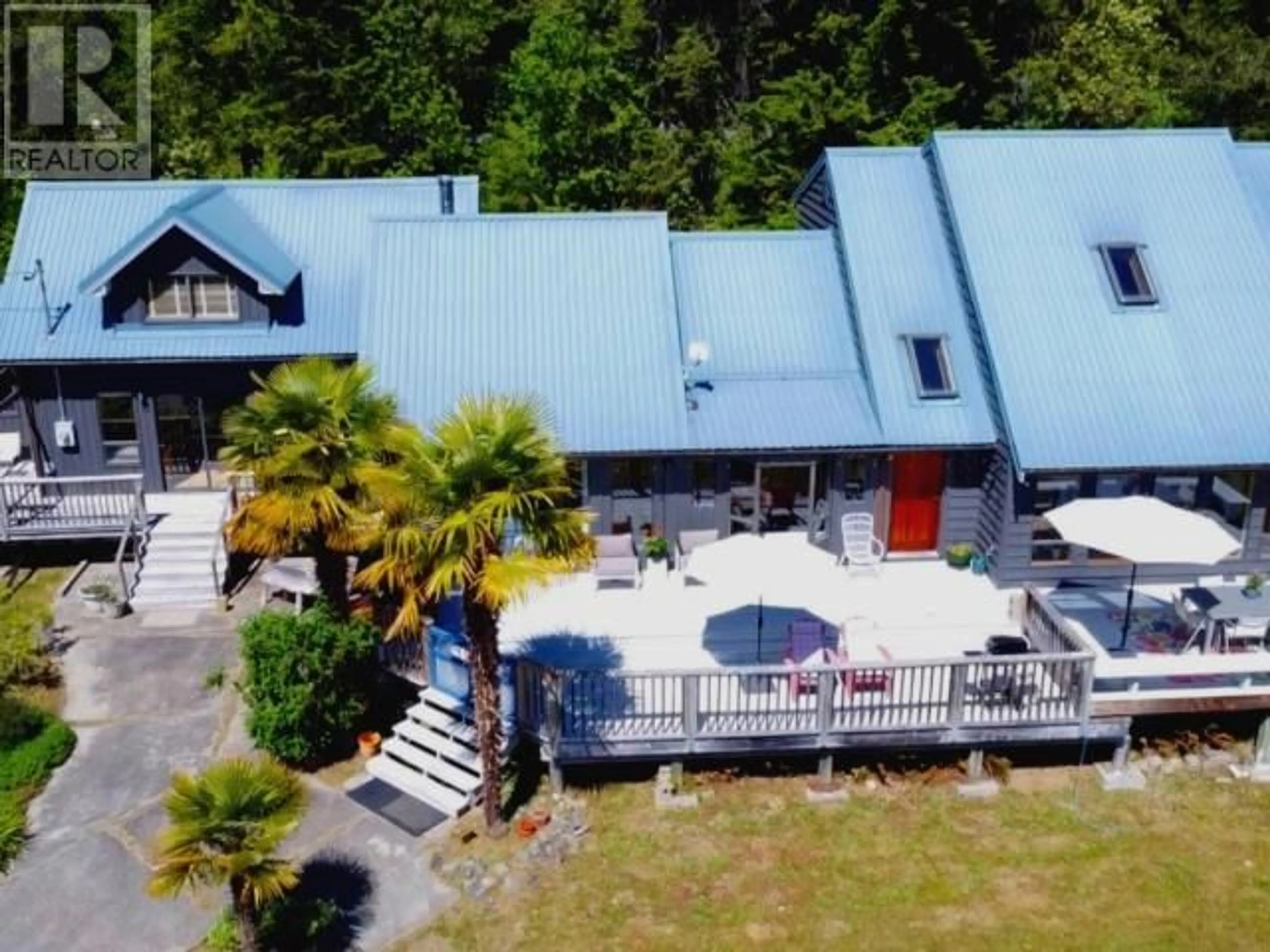 A pic from outside/outdoor area/front of a property/back of a property/a pic from drone, unknown for 3645 ATREVIDA ROAD, Powell River British Columbia V8A0E2