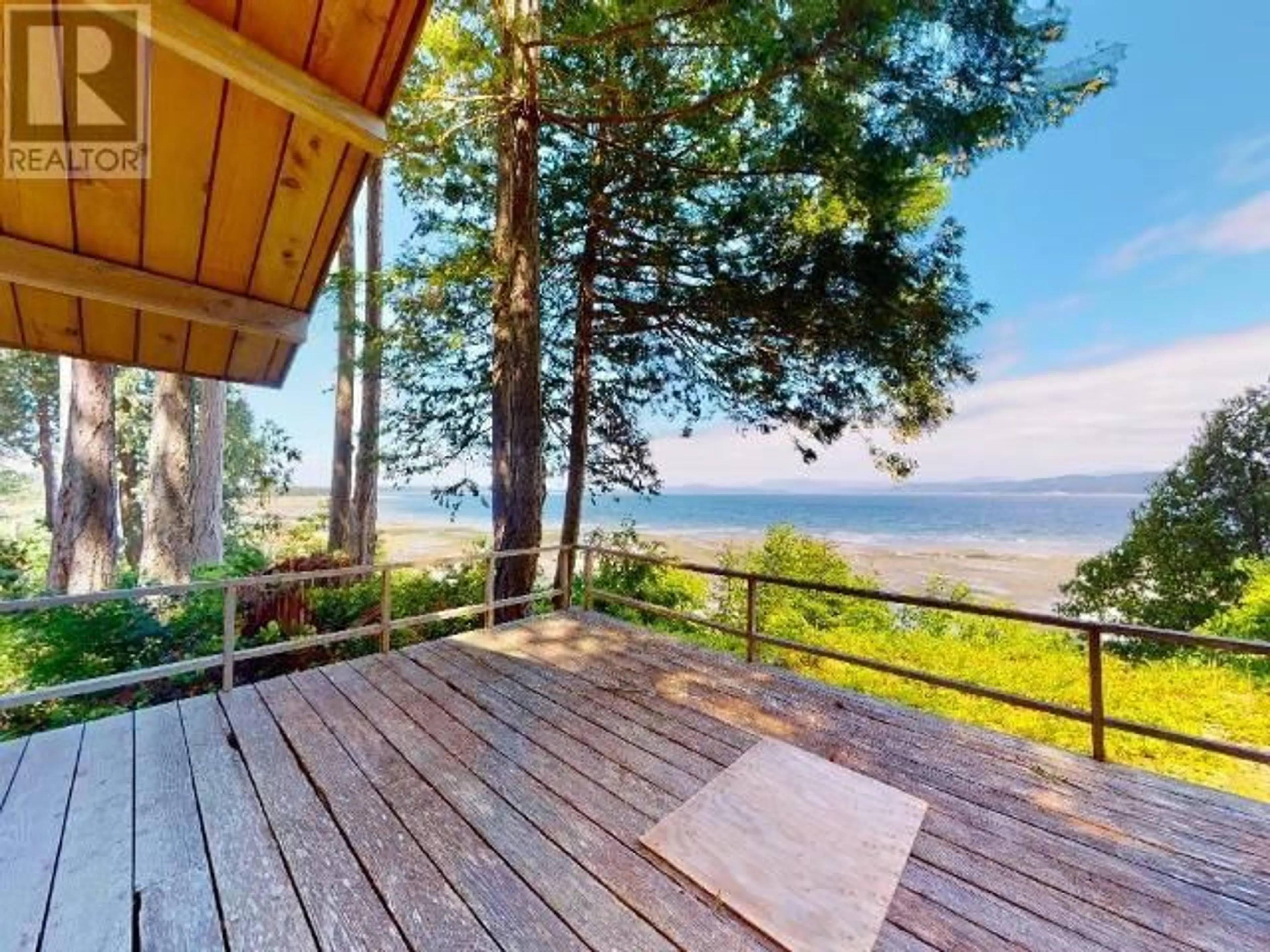 Patio, water/lake/river/ocean view for 1652 SAVARY ISLAND ROAD, Savary Island British Columbia