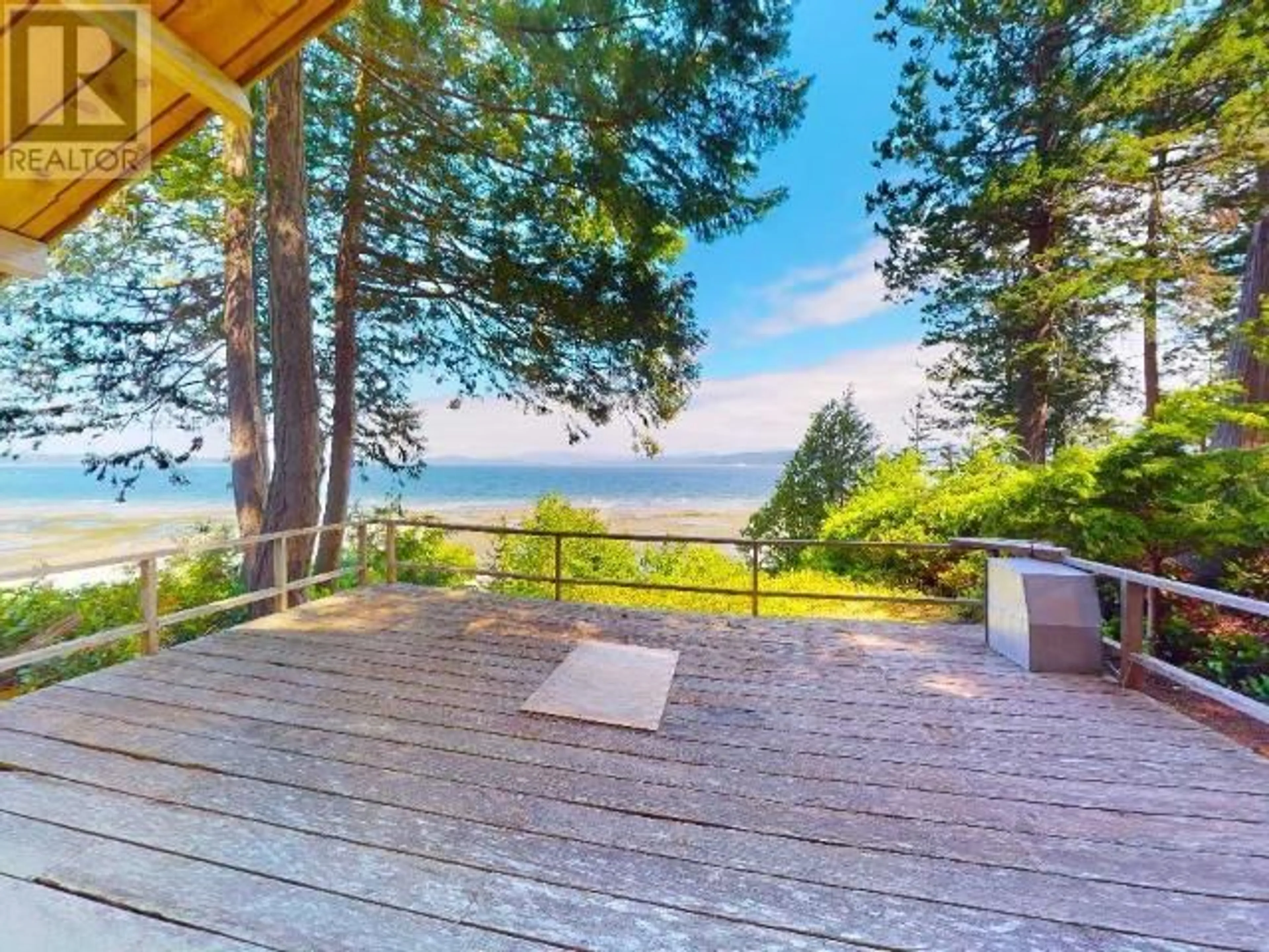 Patio, water/lake/river/ocean view for 1652 SAVARY ISLAND ROAD, Savary Island British Columbia