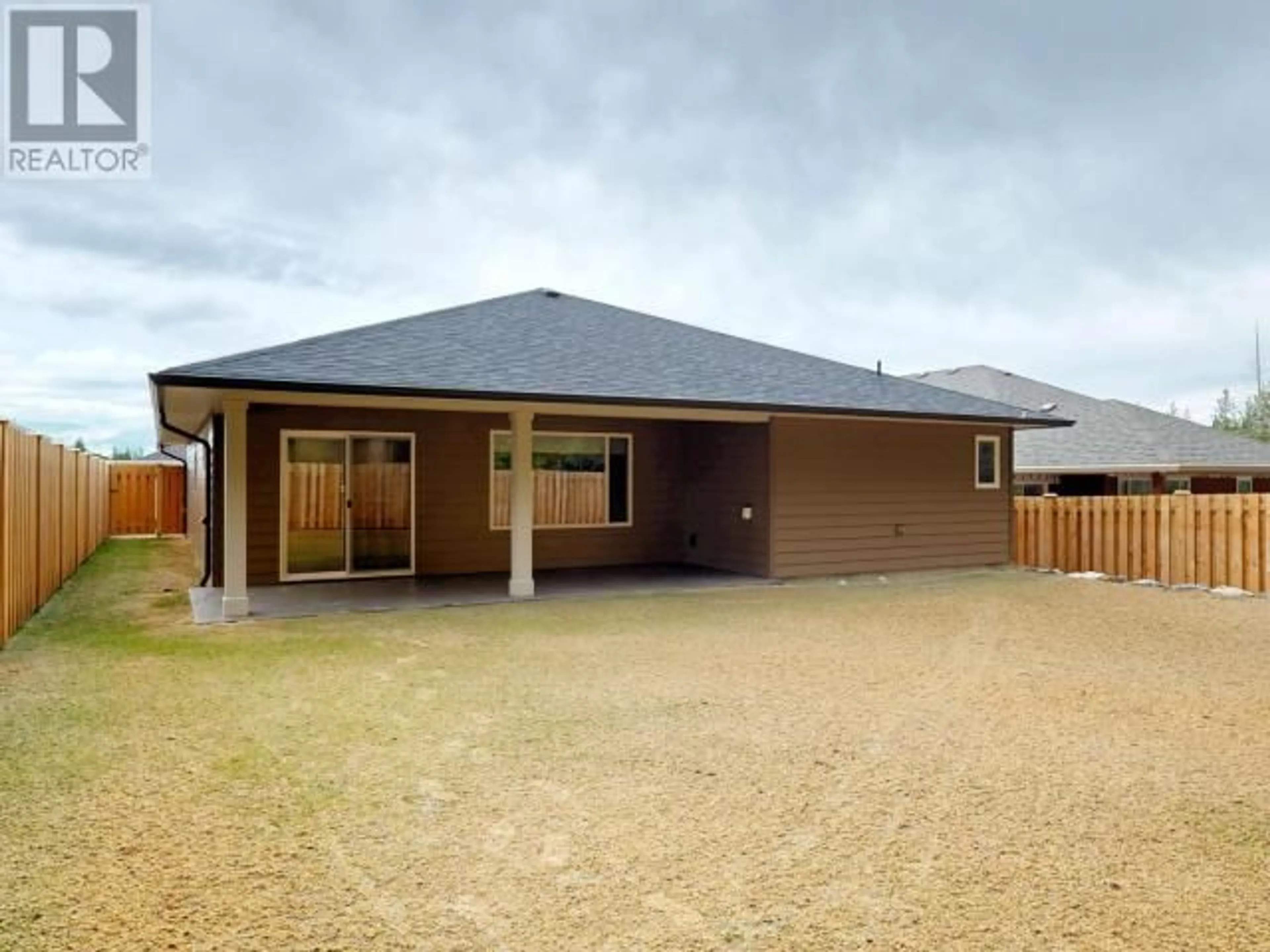 A pic from outside/outdoor area/front of a property/back of a property/a pic from drone, building for 4106 BEAUSEJOUR AVENUE, Powell River British Columbia V8A0A8