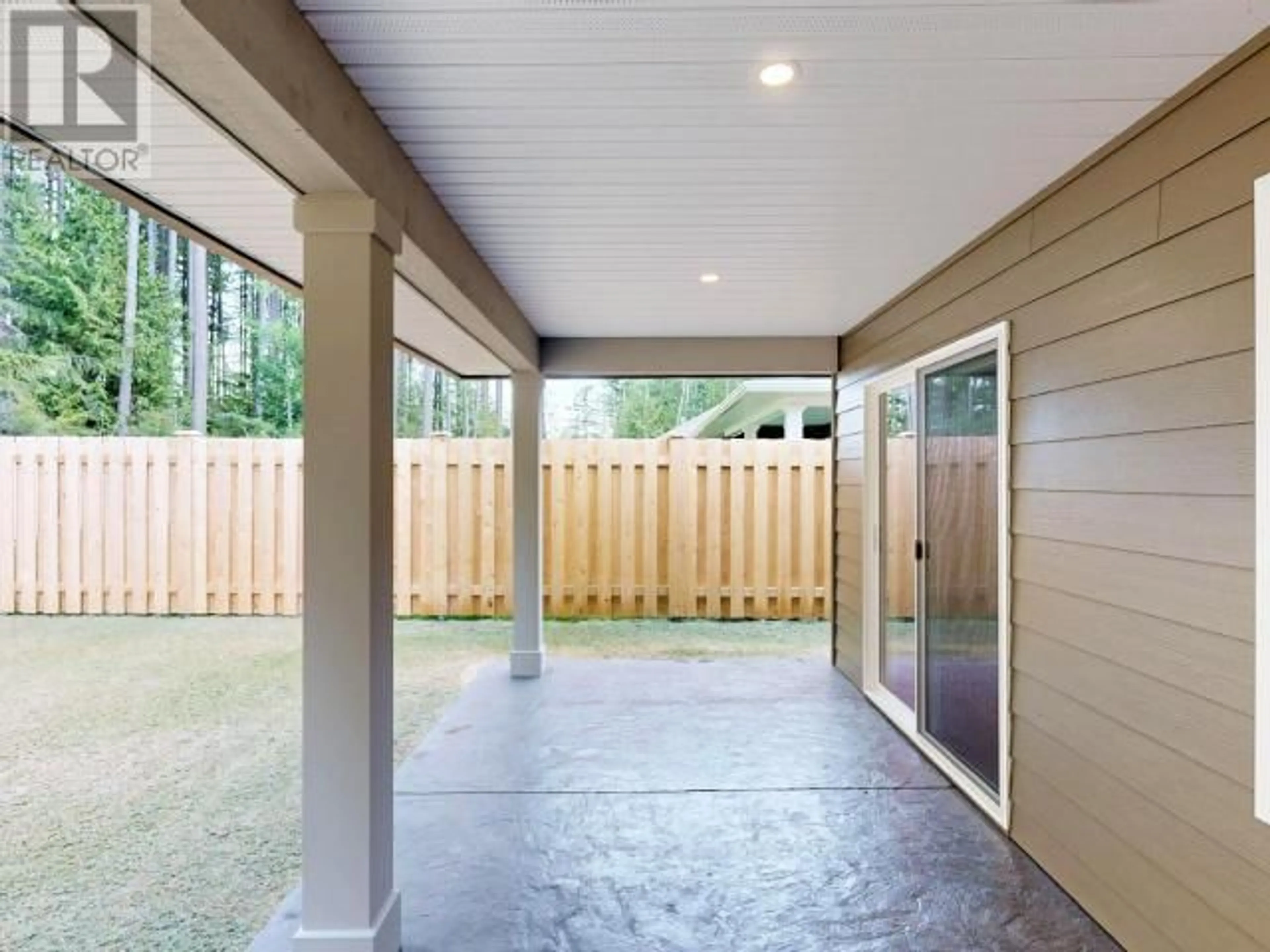 Unknown for 4106 BEAUSEJOUR AVENUE, Powell River British Columbia V8A0A8