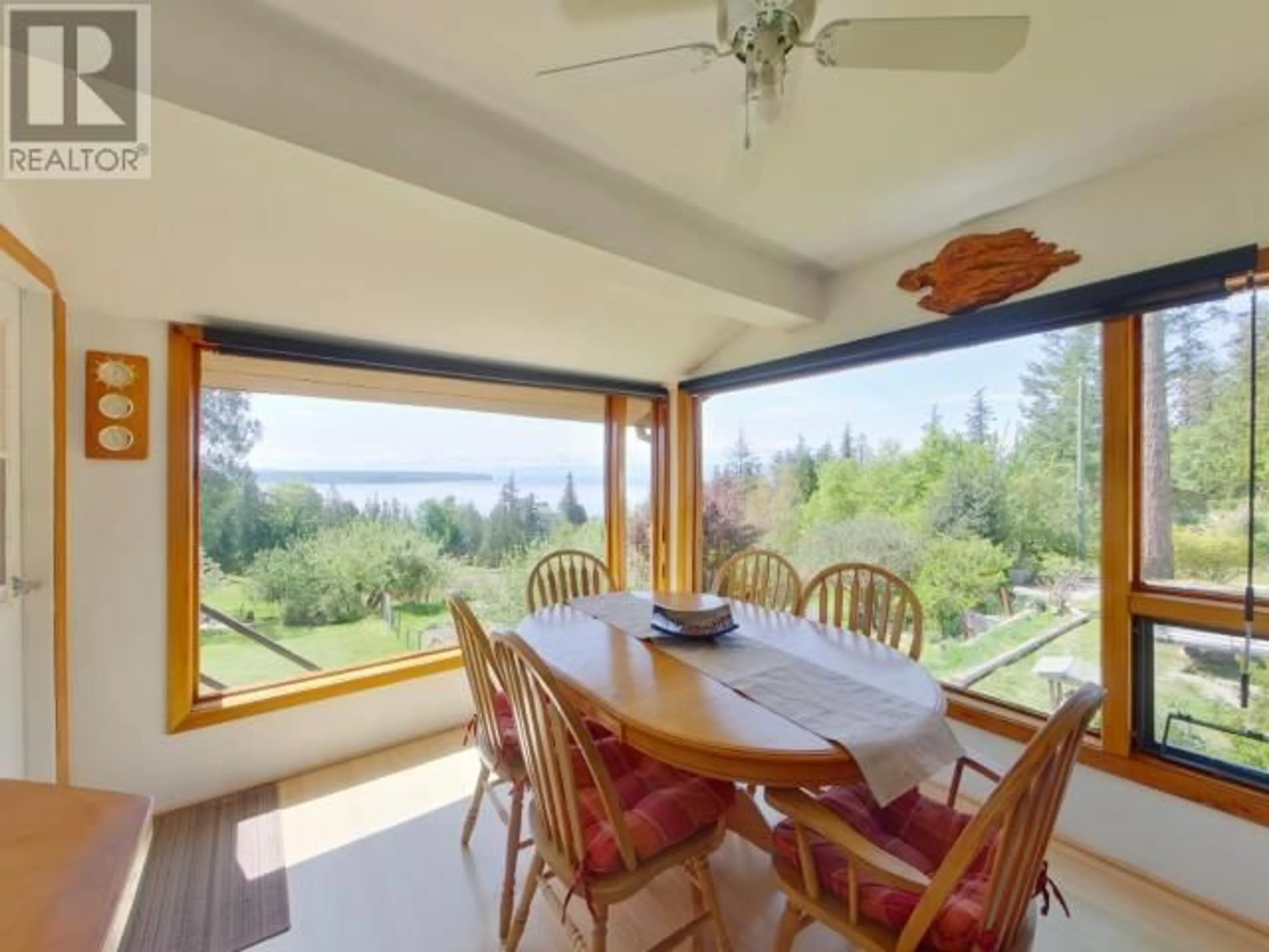 Dining room, unknown for 3872 HIGHWAY 101, Powell River British Columbia V8A0C6