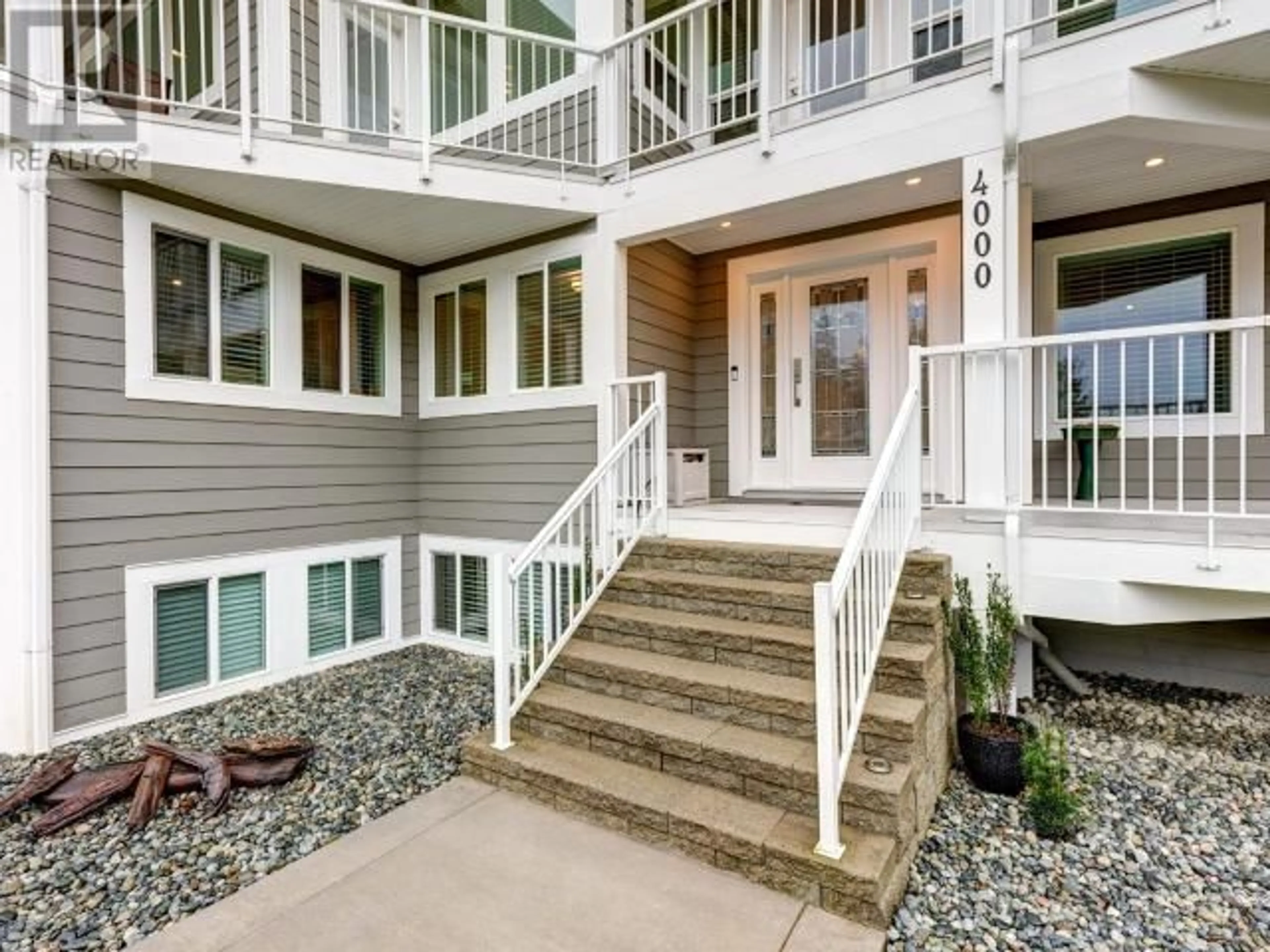 Unknown for 4000 SATURNA AVE, Powell River British Columbia V8A5T4
