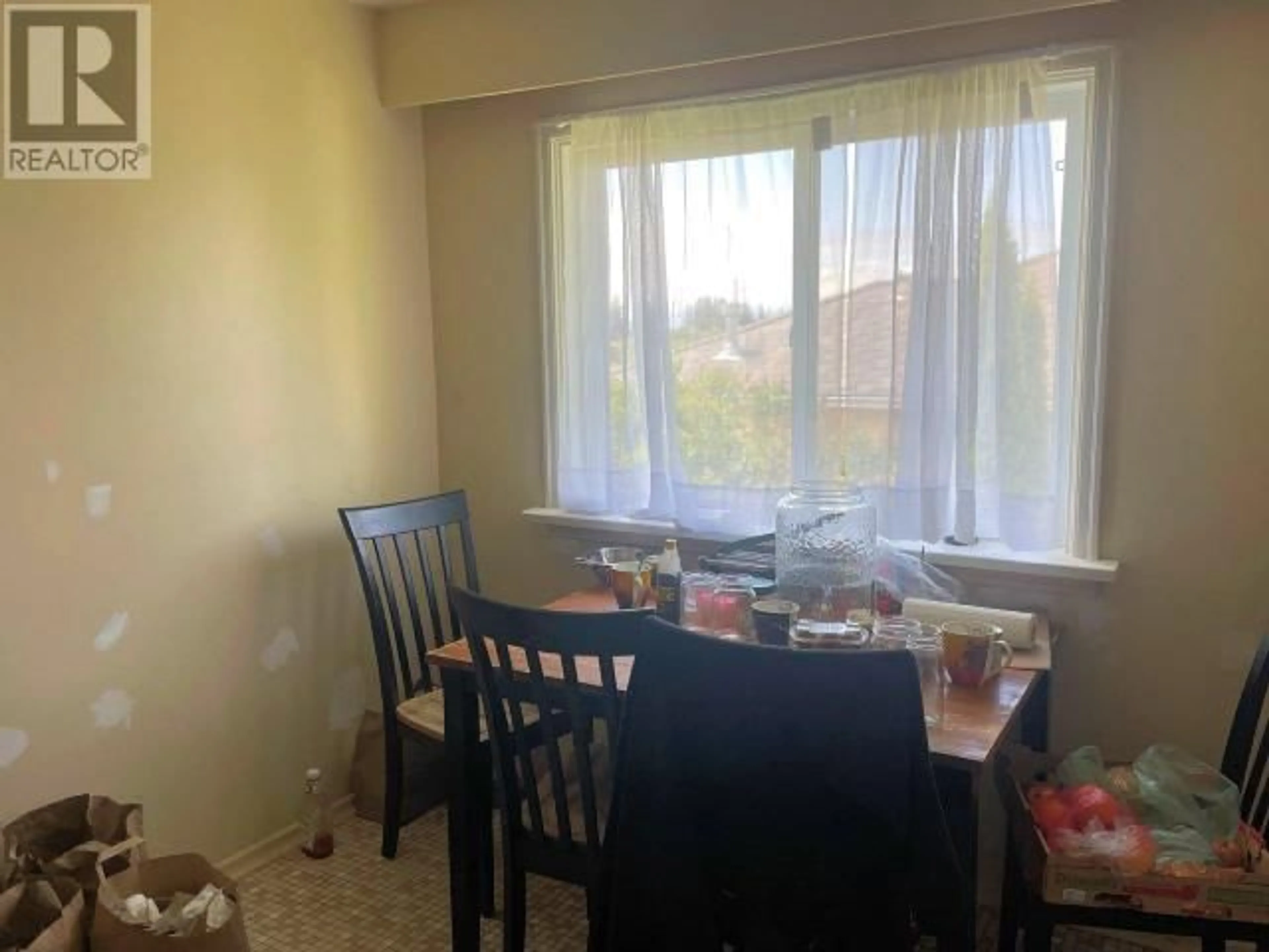 A pic of a room for 6143 LOIS STREET, Powell River British Columbia V8A4T9