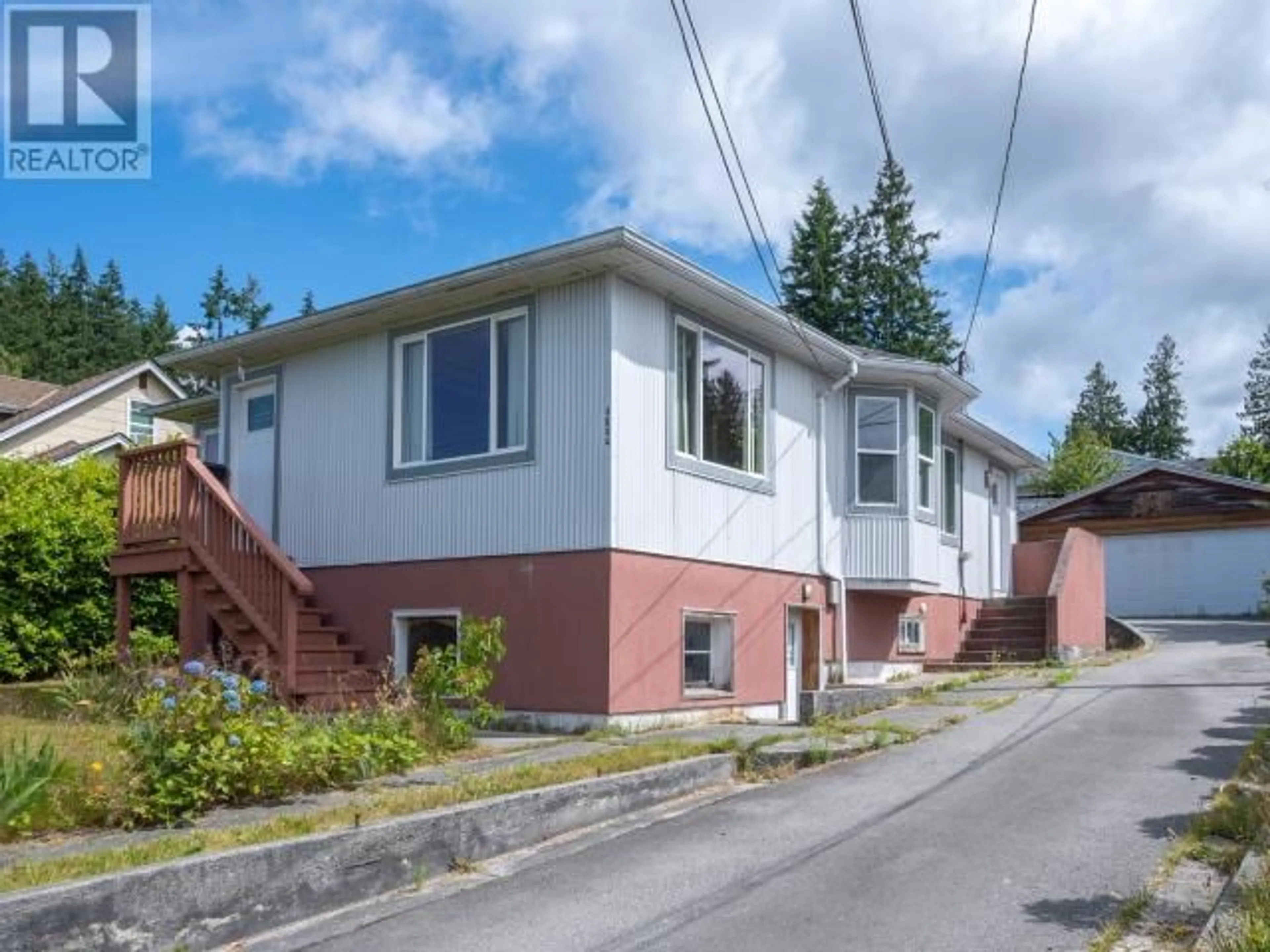 Unknown for 4844 JOYCE AVE, Powell River British Columbia