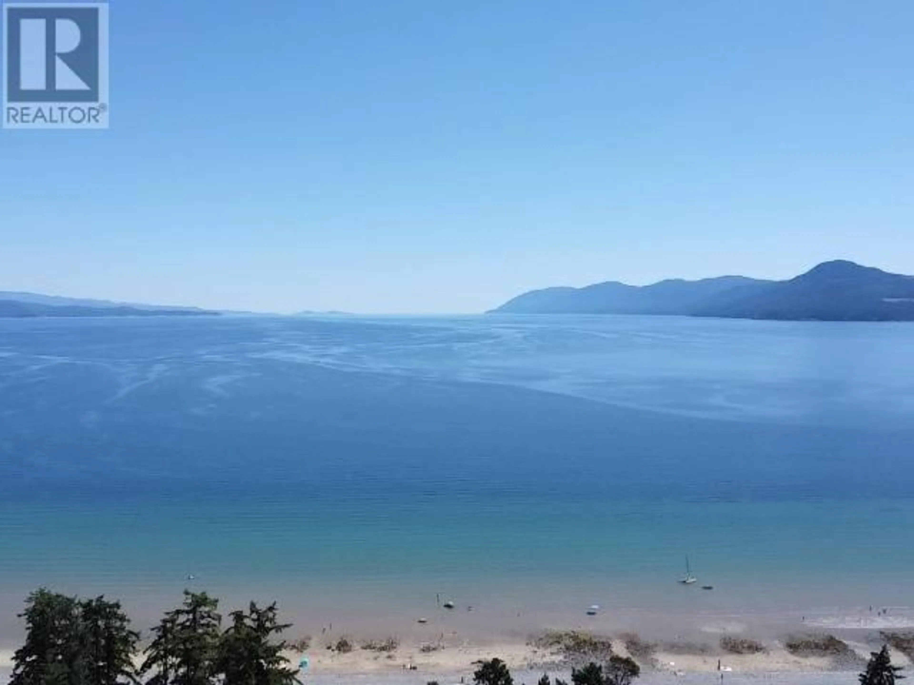 Blurry image for 10136 DOUGLAS BAY ROAD, Powell River British Columbia V8A0K7