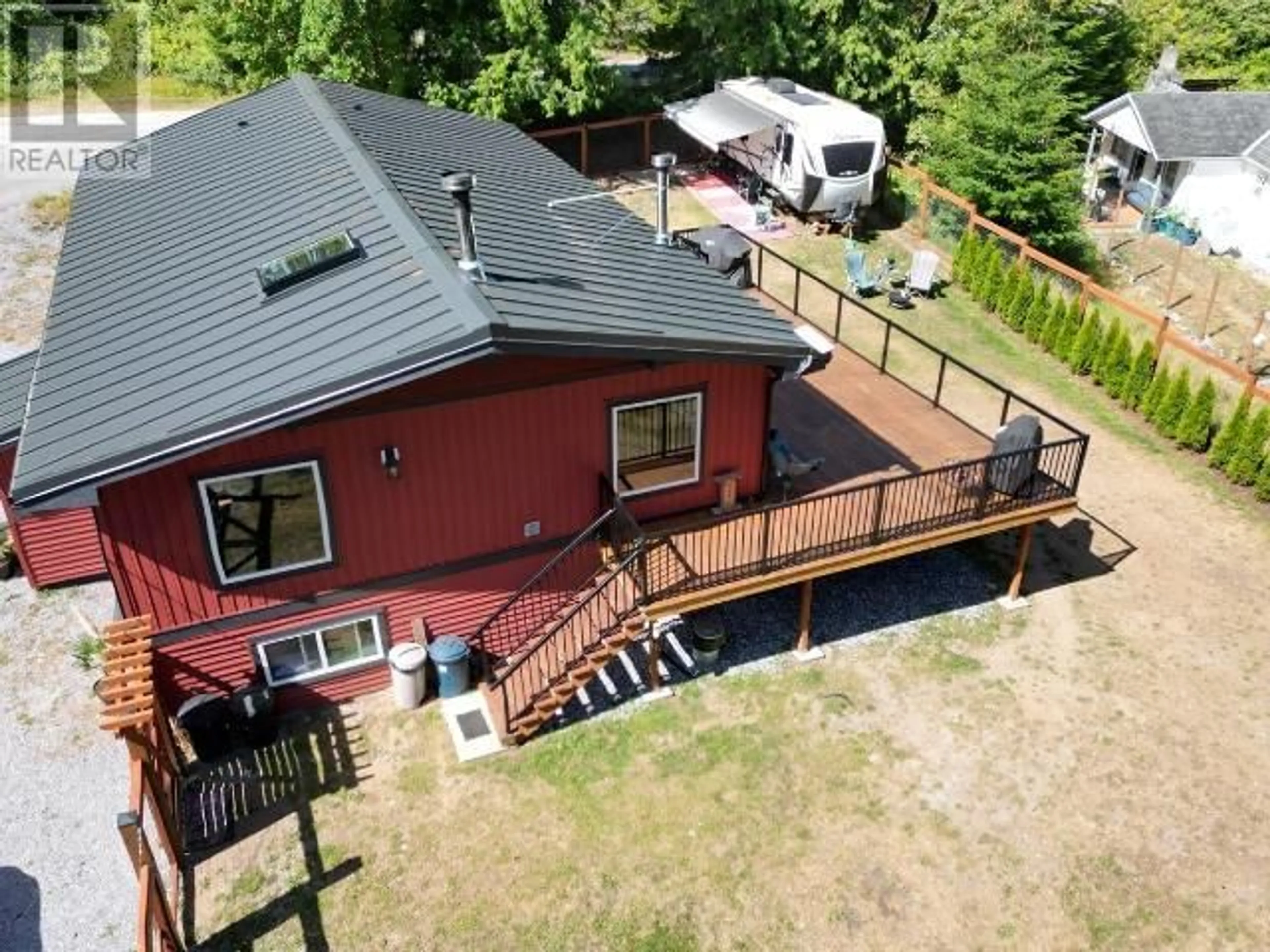 A pic from outside/outdoor area/front of a property/back of a property/a pic from drone, unknown for 2545 SMELTER AVE, Texada Island British Columbia