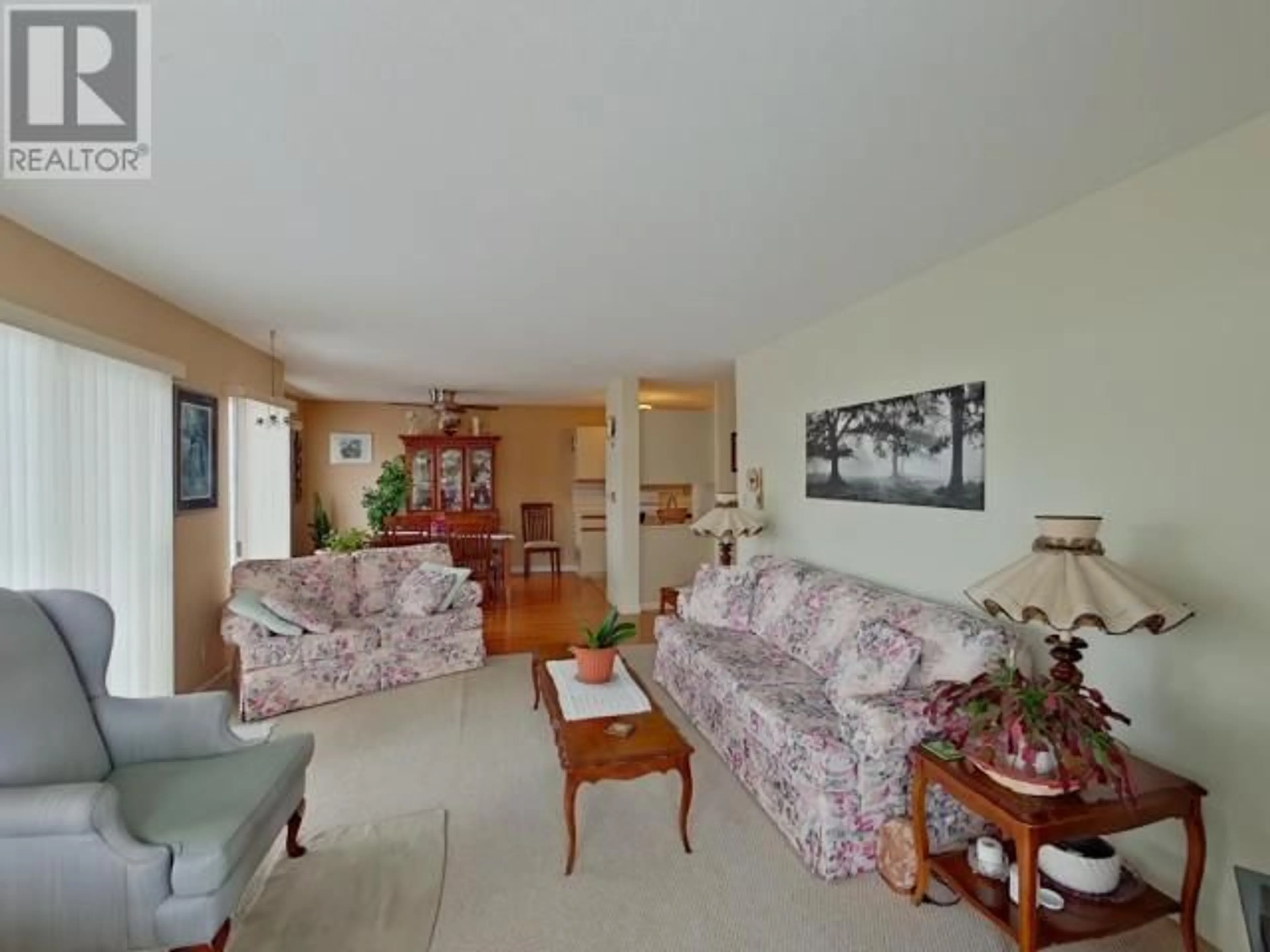 Living room with furniture, unknown for 202 - 4477 MICHIGAN AVE, Powell River British Columbia