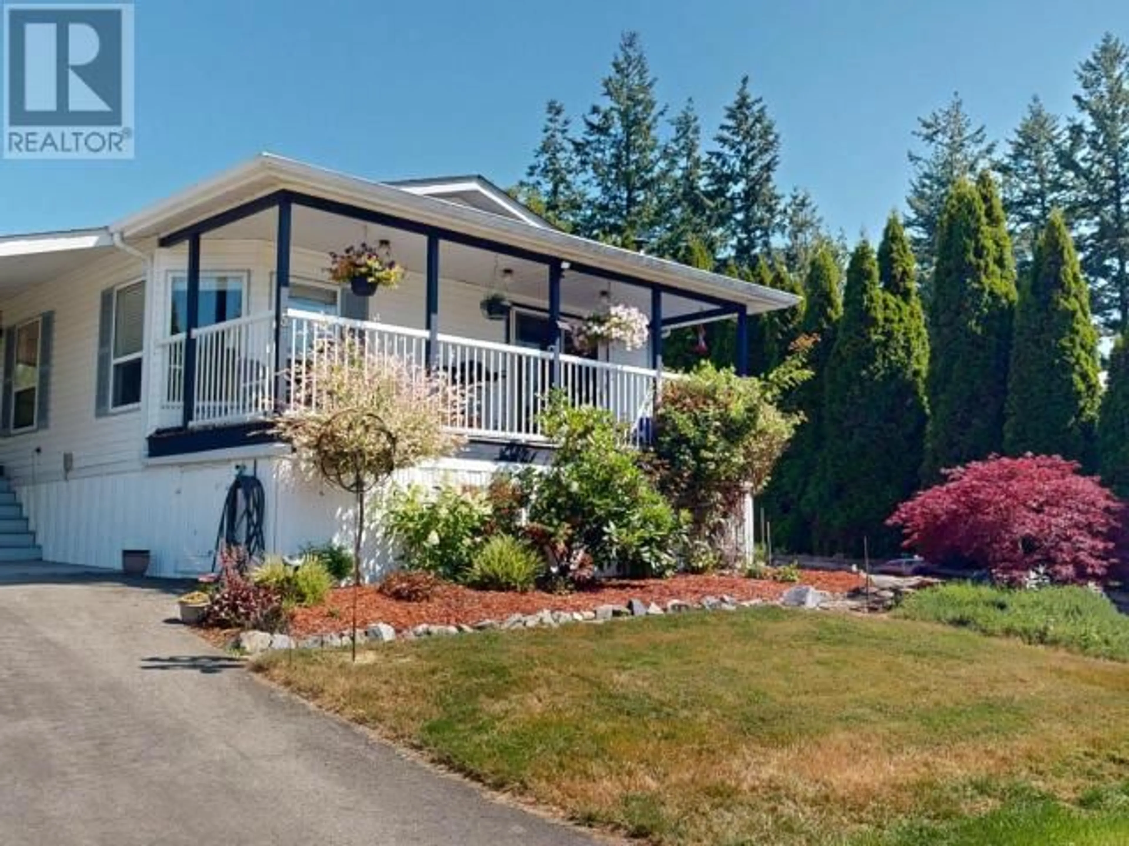 Home with vinyl exterior material, unknown for 5 - 9298 WILLIAMS RD, Powell River British Columbia