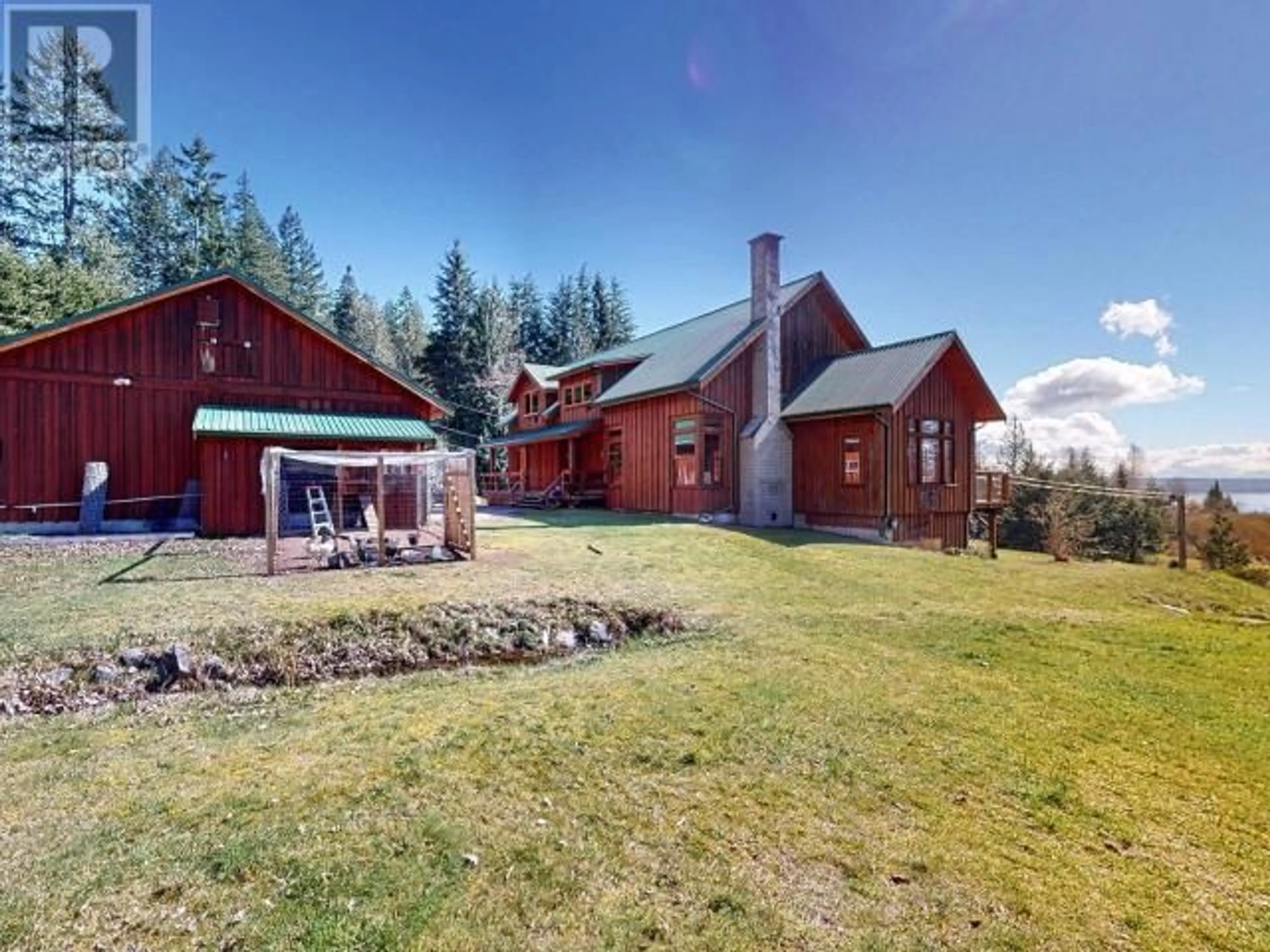 A pic from outside/outdoor area/front of a property/back of a property/a pic from drone, unknown for 3749 HIGHWAY 101, Powell River British Columbia V8A0E2