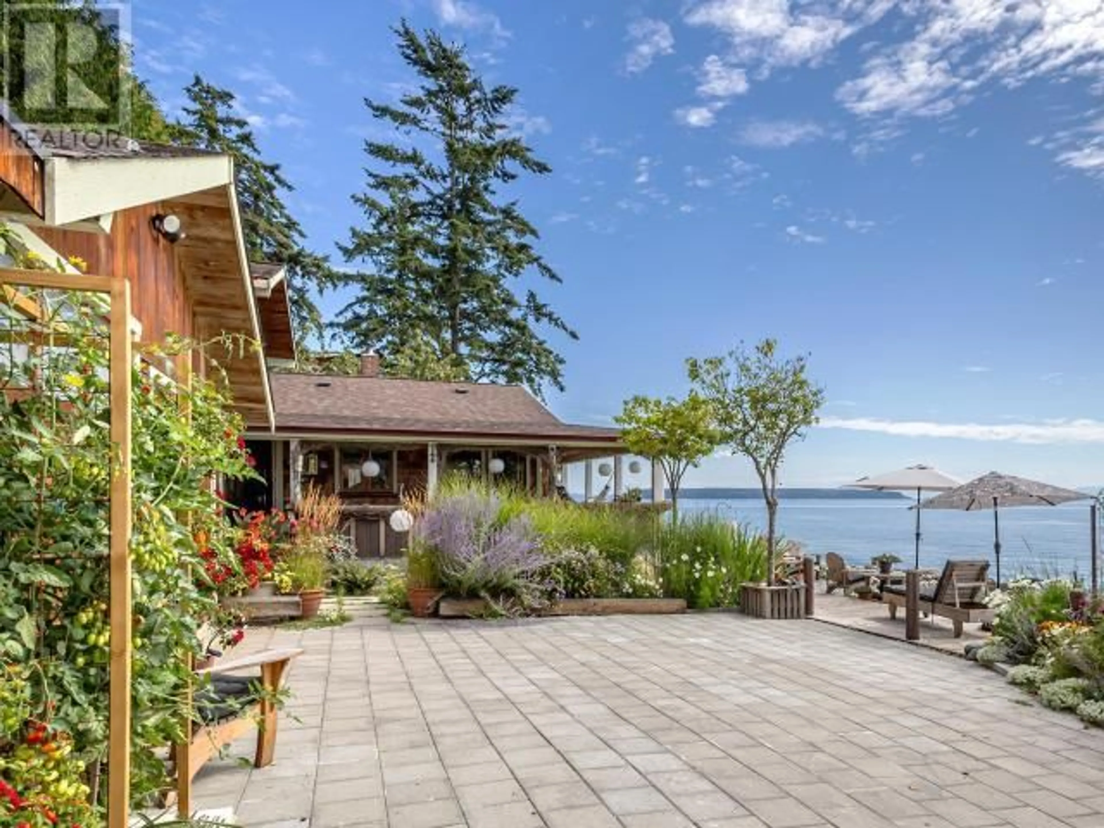Patio, water/lake/river/ocean view for 3265 ATREVIDA ROAD, Powell River British Columbia V8A0E1