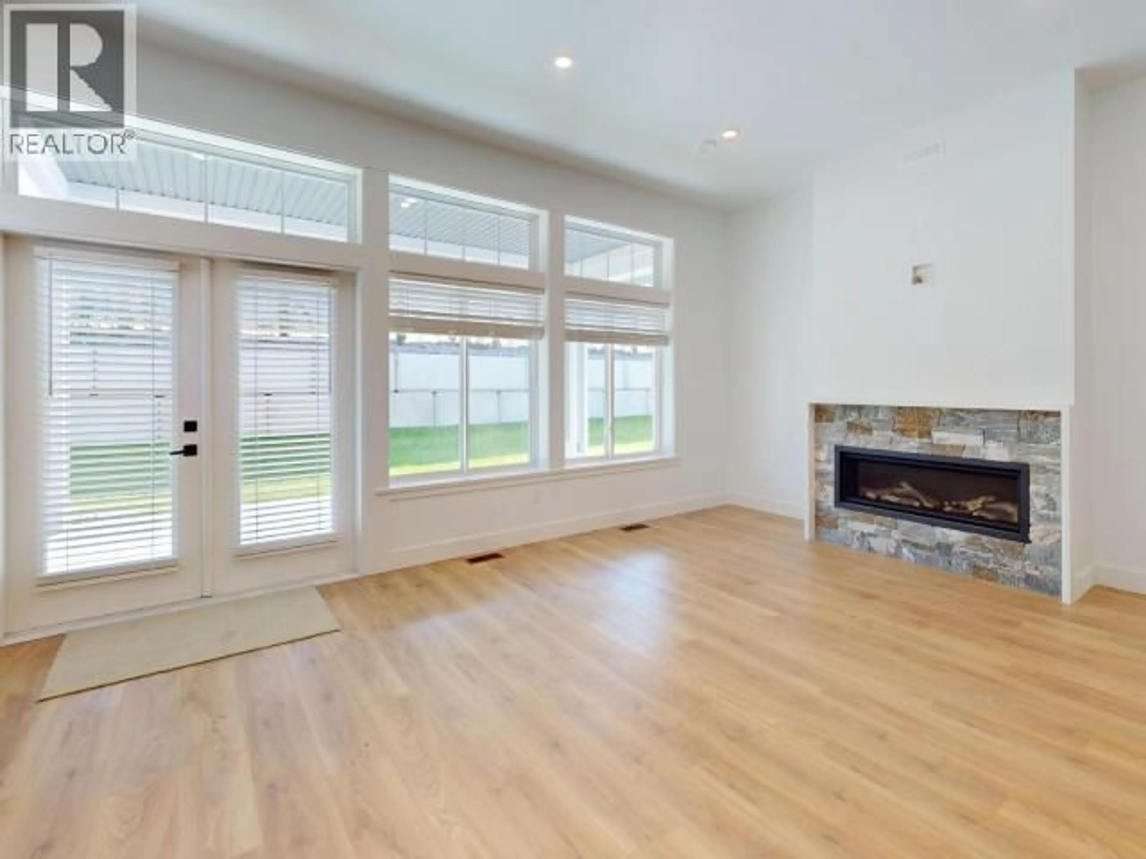 A pic of a room for 4072 SATURNA AVE, Powell River British Columbia V8A5T4