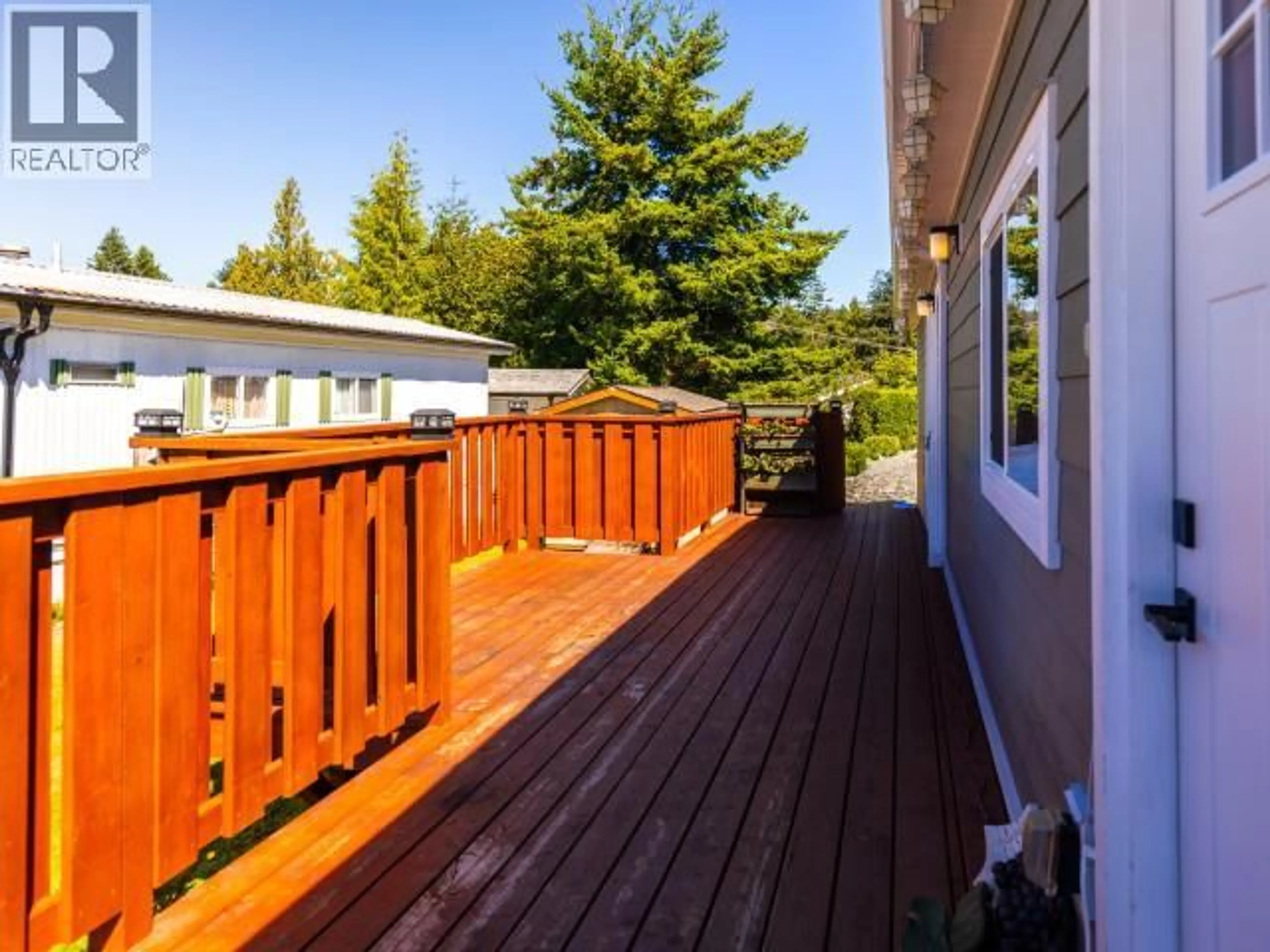 Patio, water/lake/river/ocean view for 53-7624 DUNCAN STREET, Powell River British Columbia