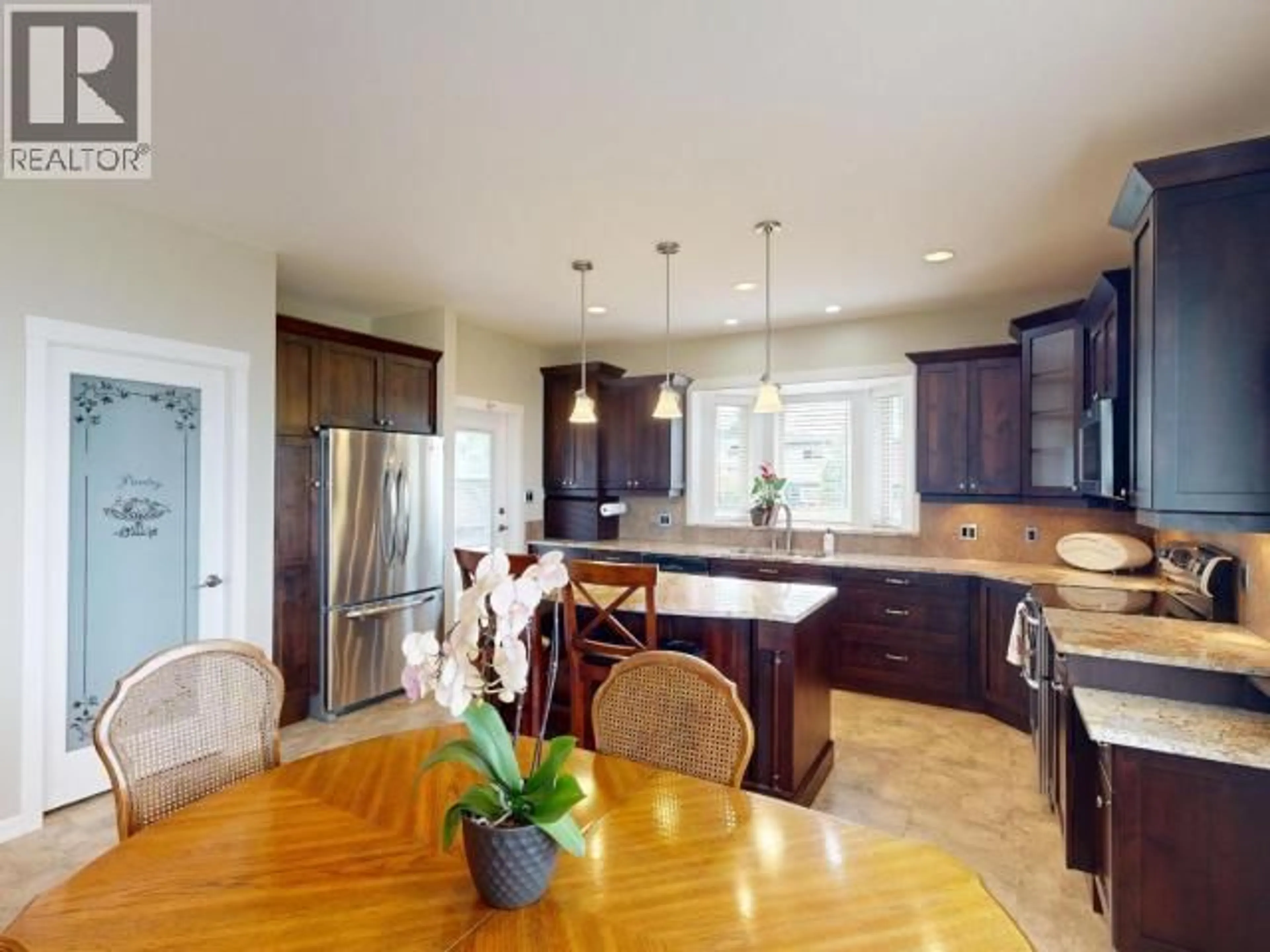 Open concept kitchen, unknown for 7216 GALIANO, Powell River British Columbia V8A0A4