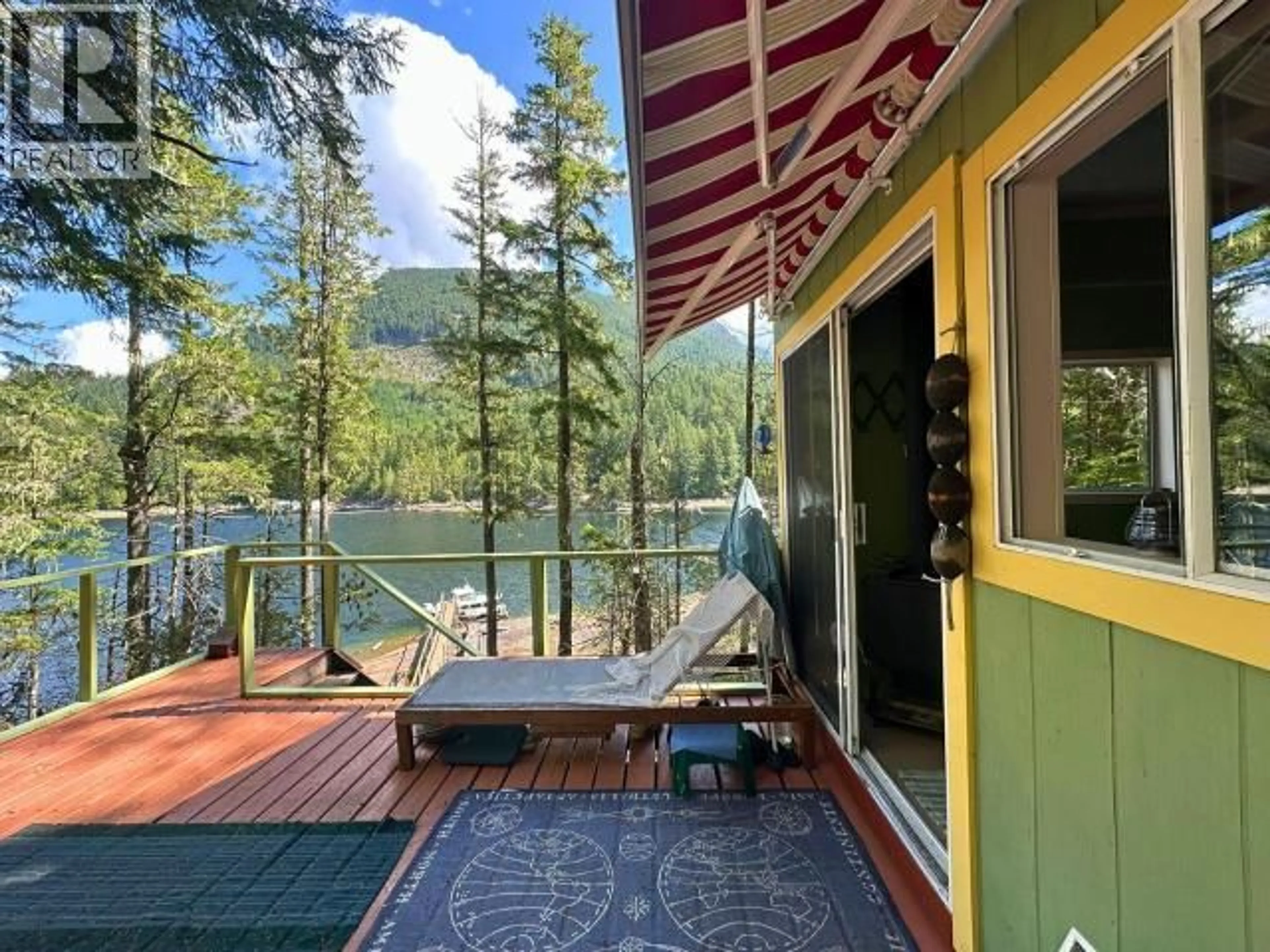 Patio, water/lake/river/ocean view for Block R-DL - 3864 POWELL LAKE, Powell River British Columbia