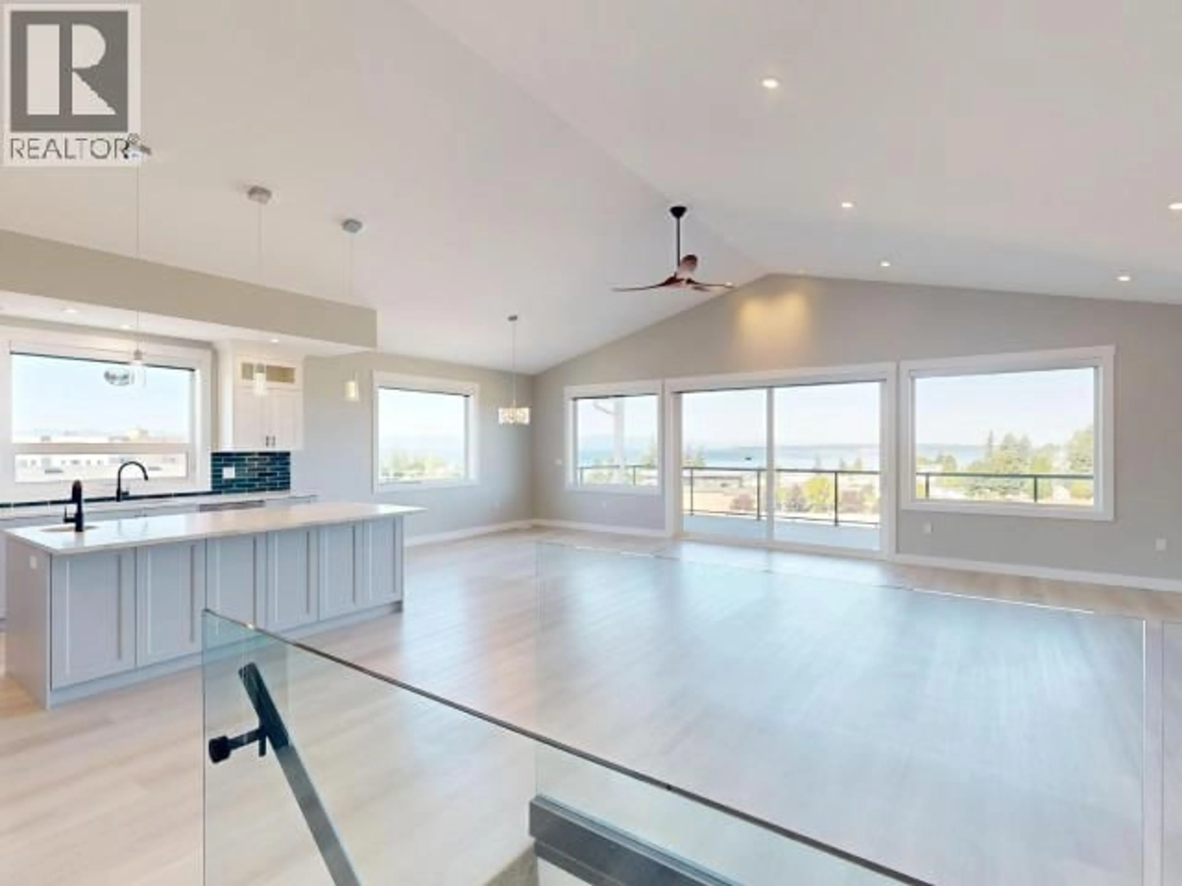 Unknown for 4359 QUEBEC AVE, Powell River British Columbia