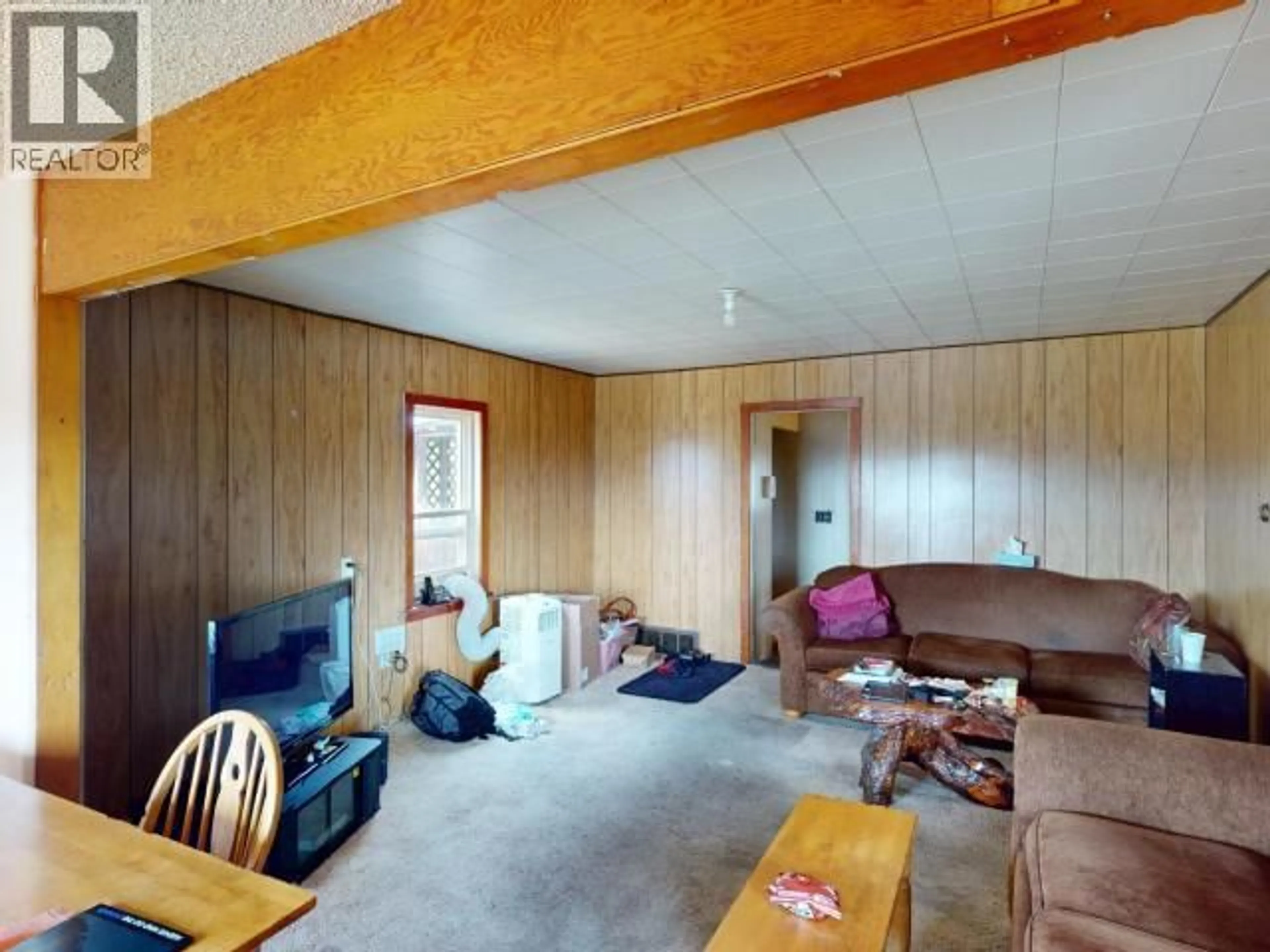 A pic of a room for 4856 JOYCE AVE, Powell River British Columbia V8A3B8