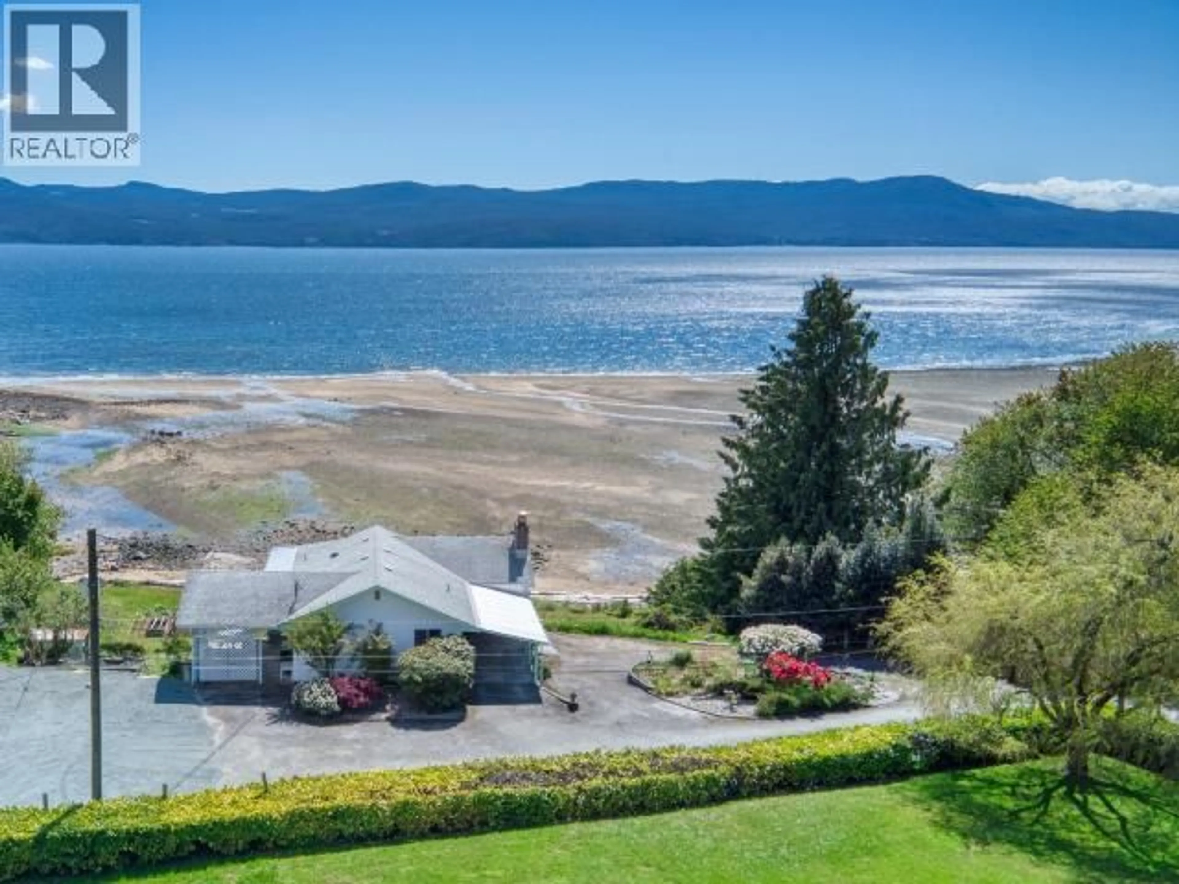 A pic from outside/outdoor area/front of a property/back of a property/a pic from drone, water/lake/river/ocean view for 2246 PHILLIPS ROAD, Powell River British Columbia V8A0L6