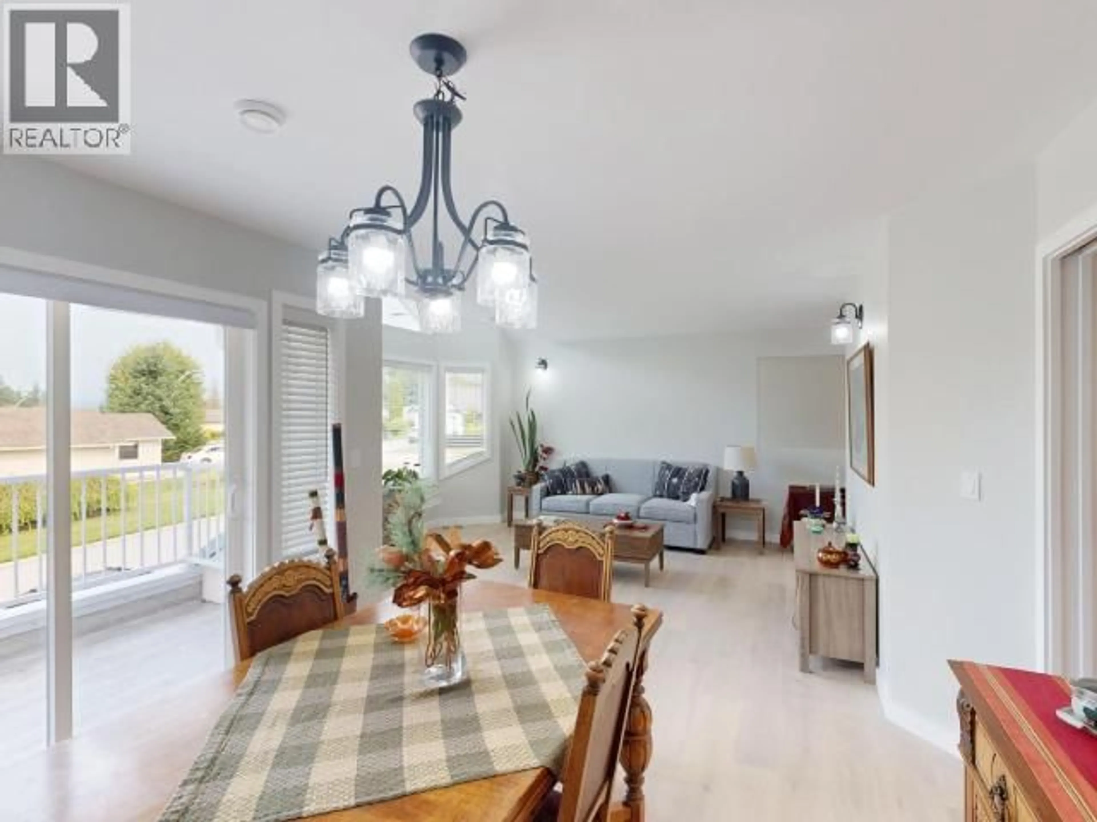 Dining room, unknown for 4010 SATURNA AVE, Powell River British Columbia V8A5T4