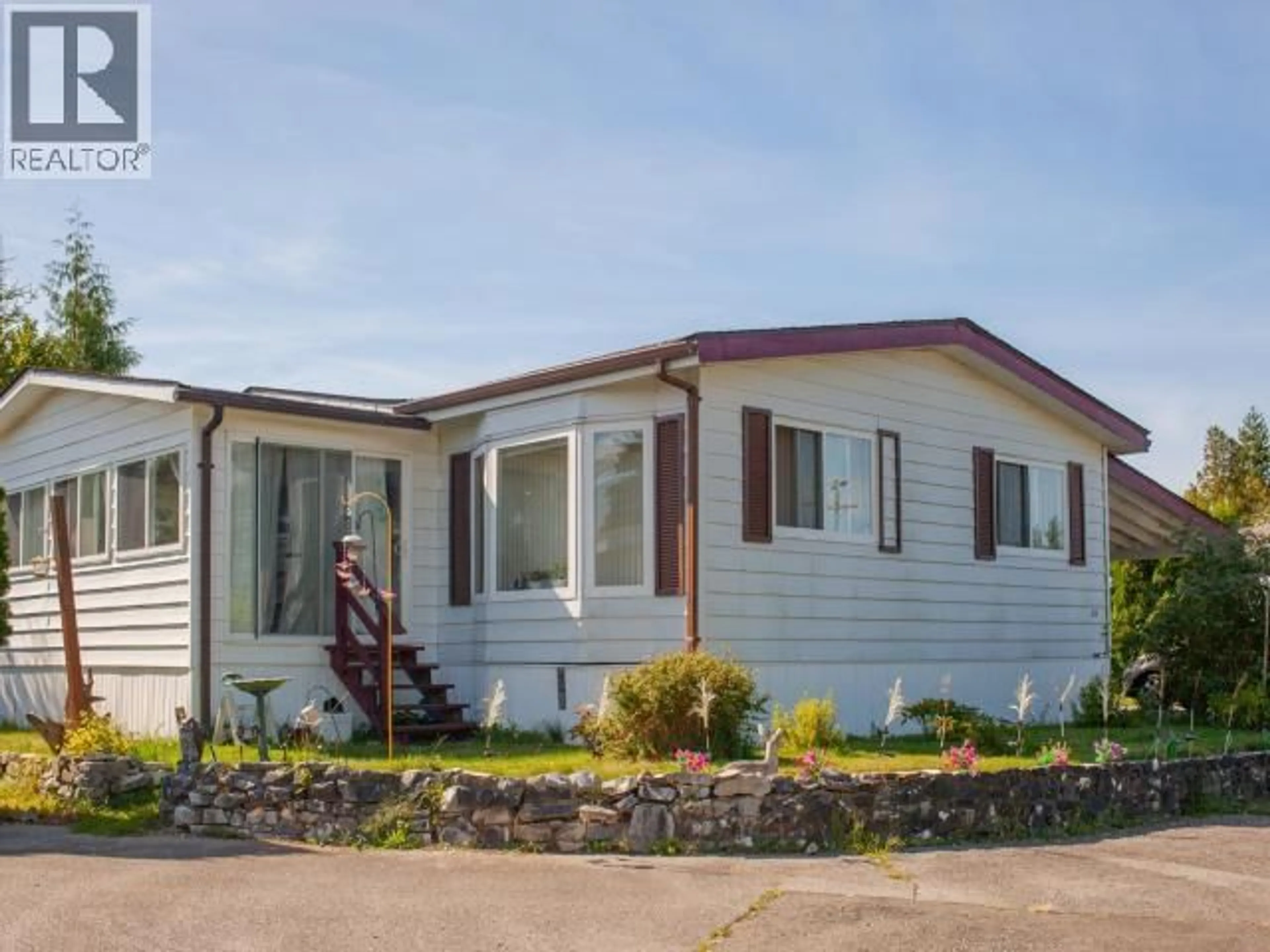 Home with vinyl exterior material, unknown for 58-7624 DUNCAN STREET, Powell River British Columbia V8A5L2