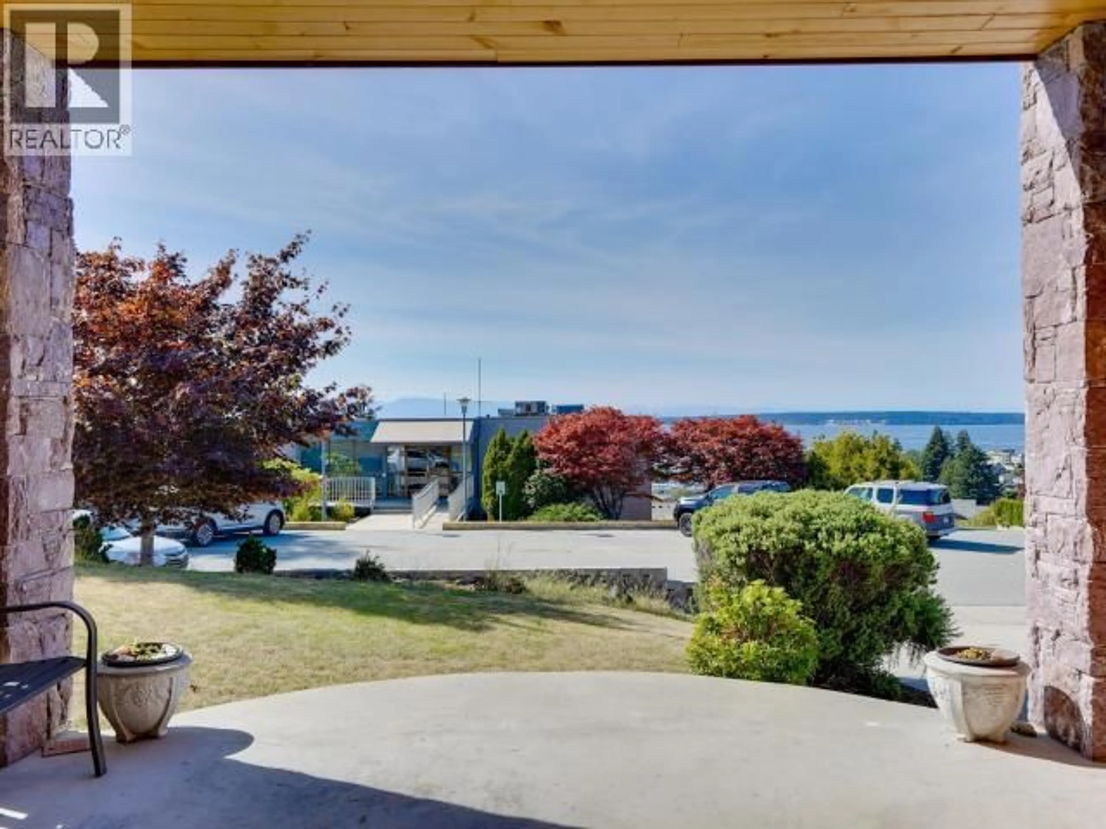 A pic from outside/outdoor area/front of a property/back of a property/a pic from drone, water/lake/river/ocean view for 4354 ONTARIO AVE, Powell River British Columbia V8A3G9