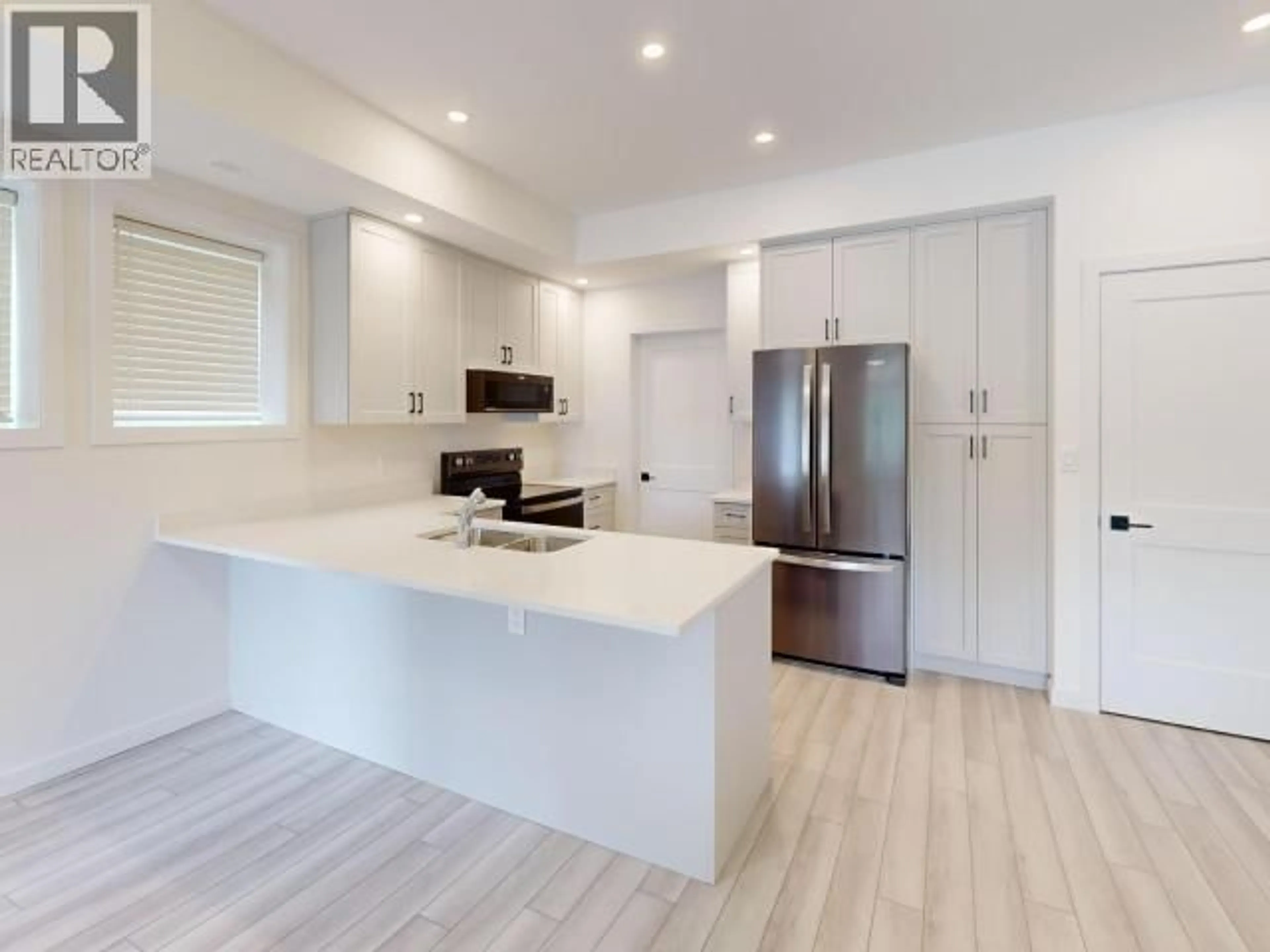 Open concept kitchen, unknown for 11 - 6730 CRANBERRY STREET, Powell River British Columbia V8A3Z4