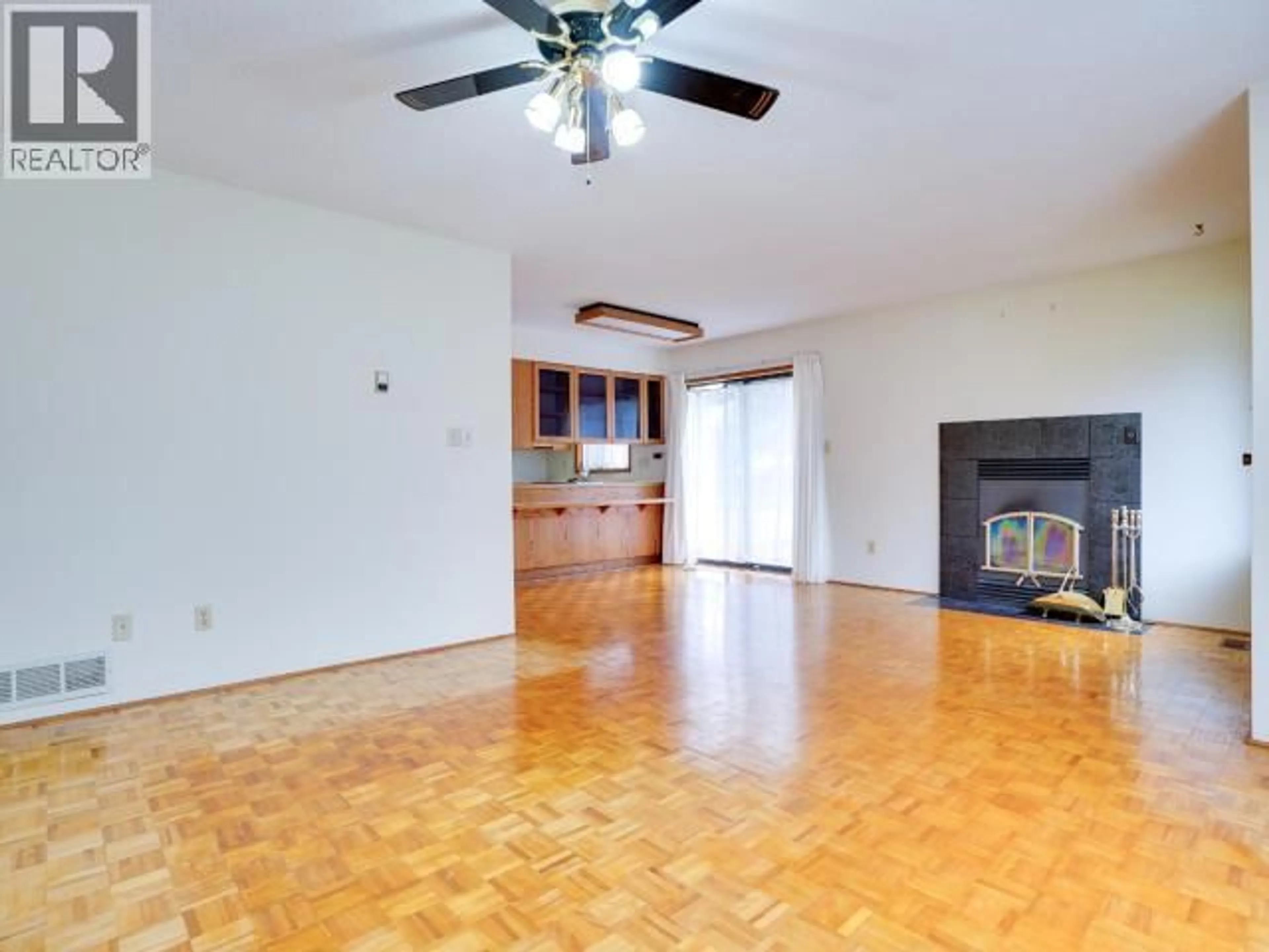 A pic of a room for 4781 REDONDA AVE, Powell River British Columbia V8A5L7