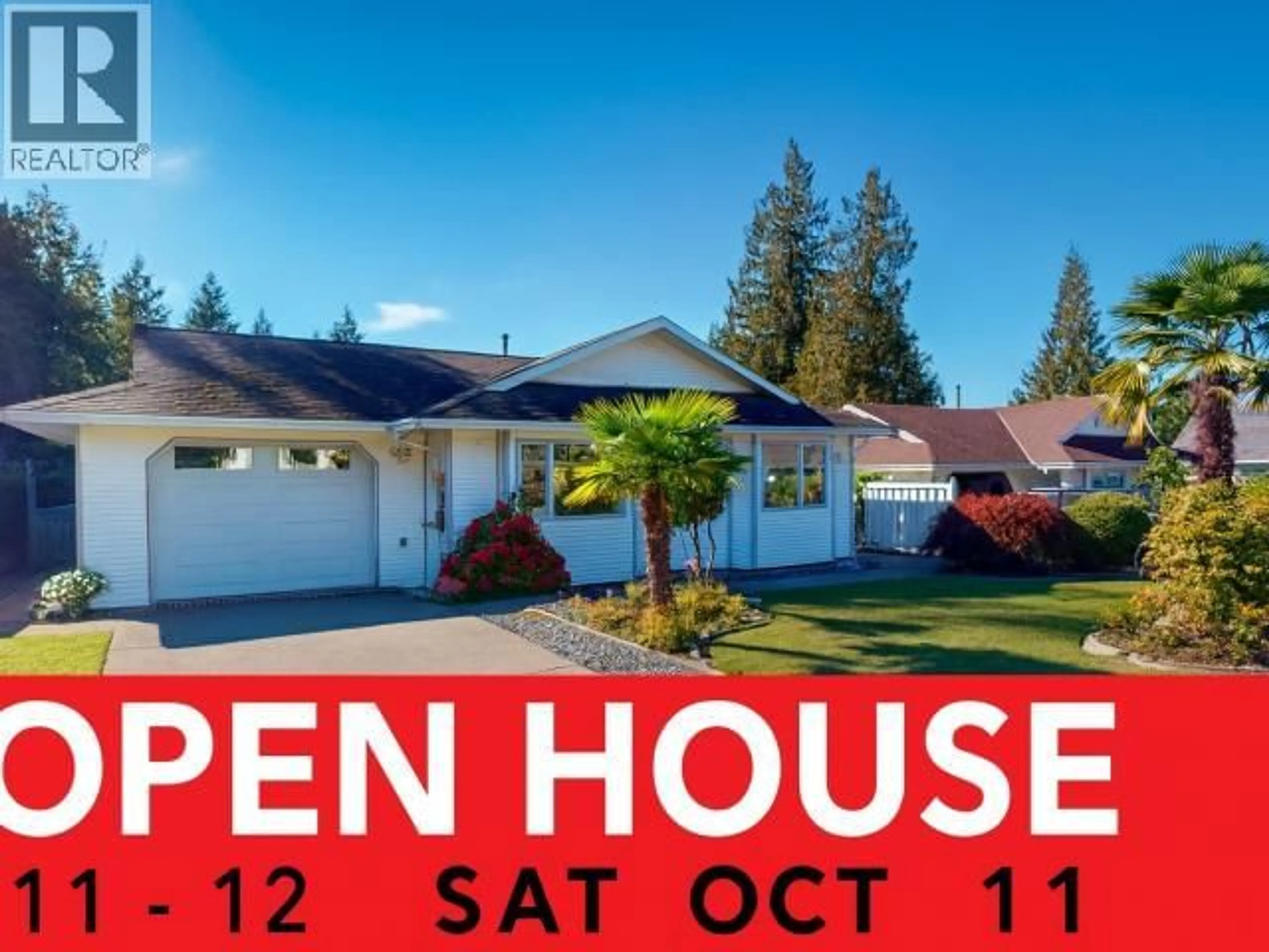 Home with vinyl exterior material, street for 4045 SAVARY PLACE, Powell River British Columbia V8A5R7