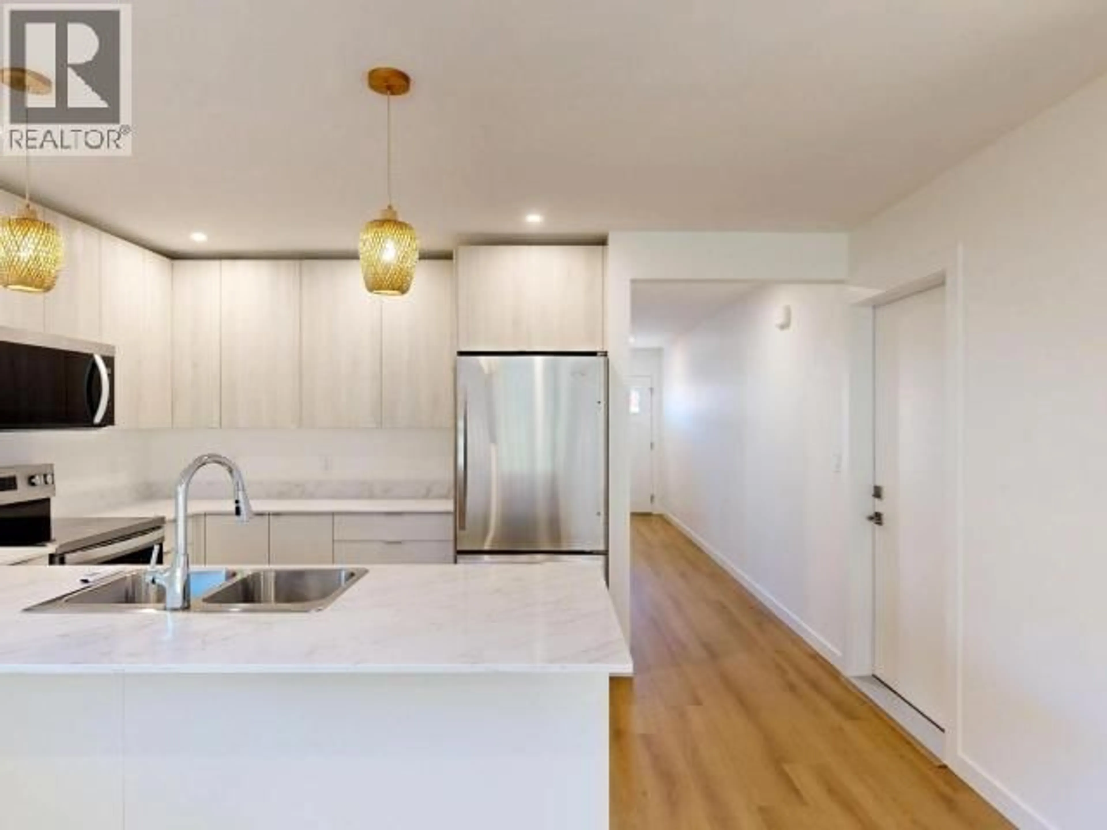 Open concept kitchen, unknown for 7160 EDGEHILL CRESCENT, Powell River British Columbia