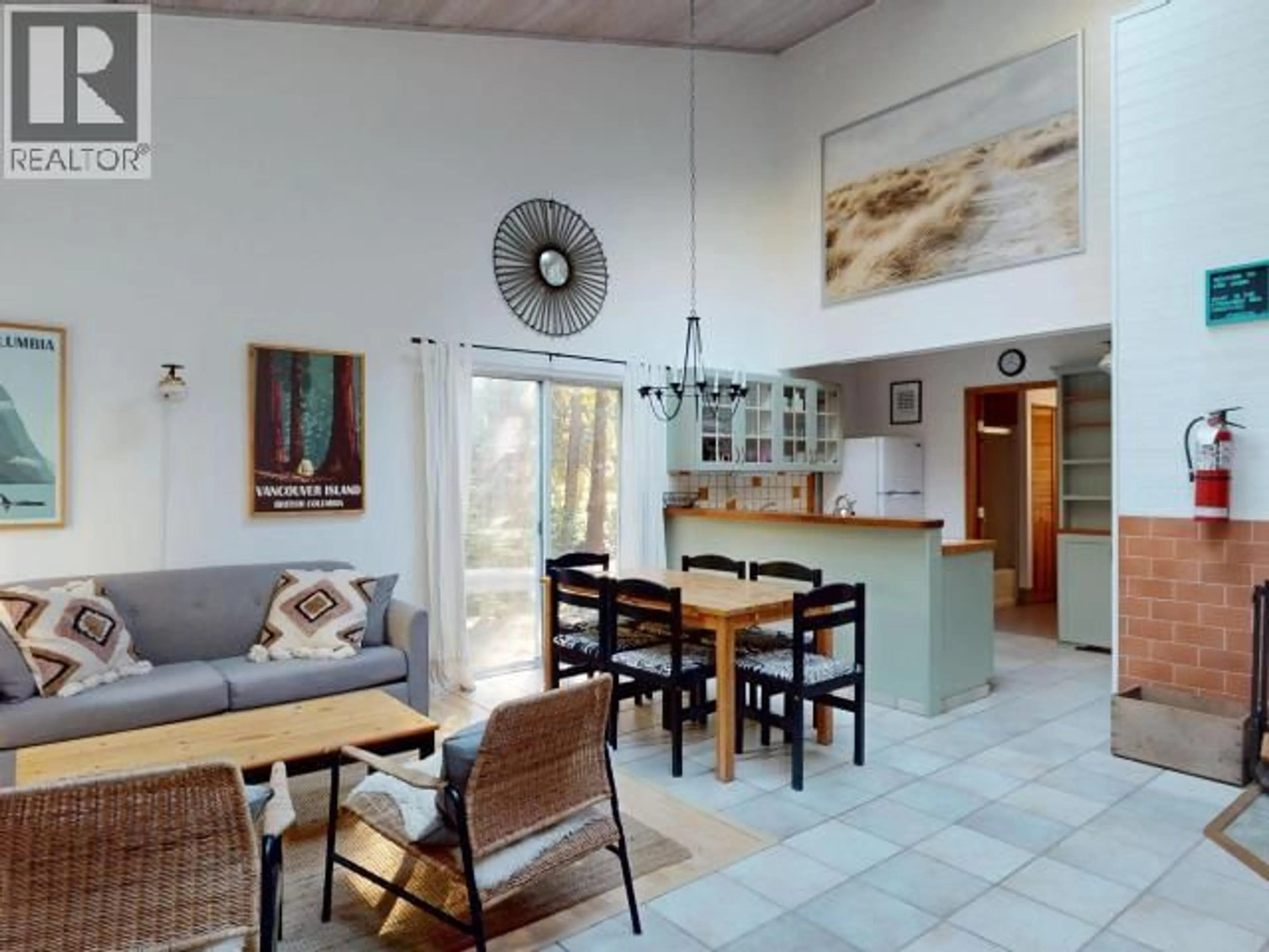Dining room, unknown for 2742 VANCOUVER BLVD, Savary Island British Columbia V0N2G0