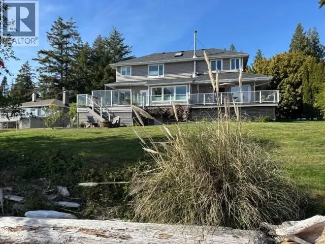 8745 PATRICIA ROAD, Powell River 2