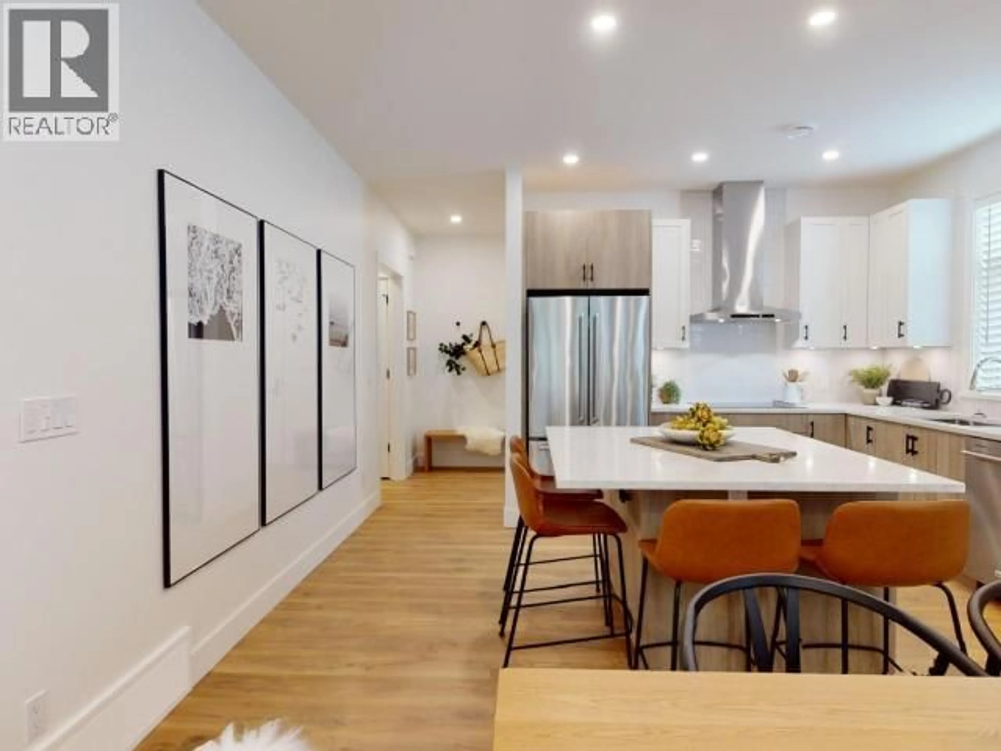 Open concept kitchen, unknown for 4064 SATURNA AVE, Powell River British Columbia V8A5T4