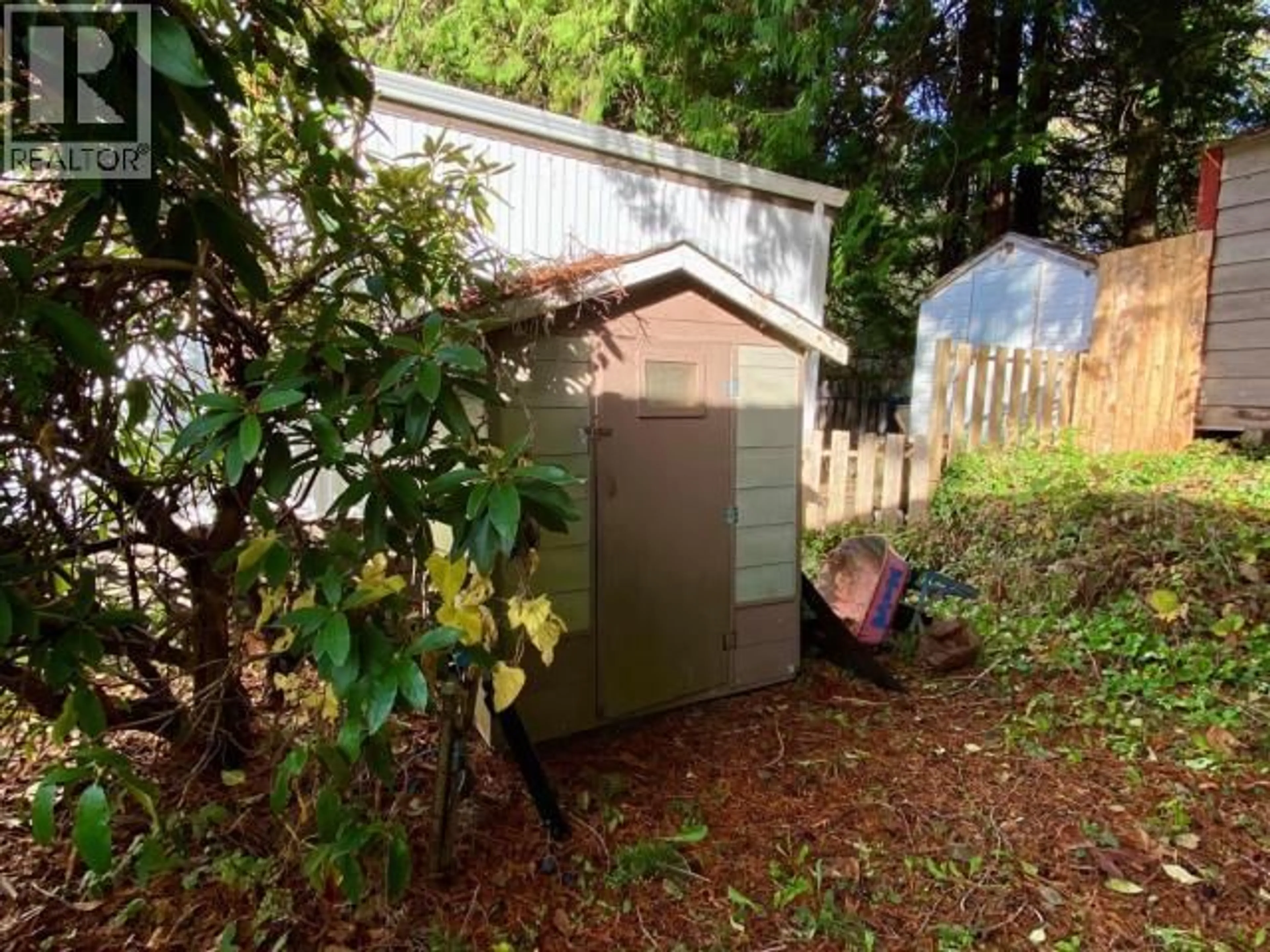 Shed for 19 - 8425 HIGHWAY 101, Powell River British Columbia