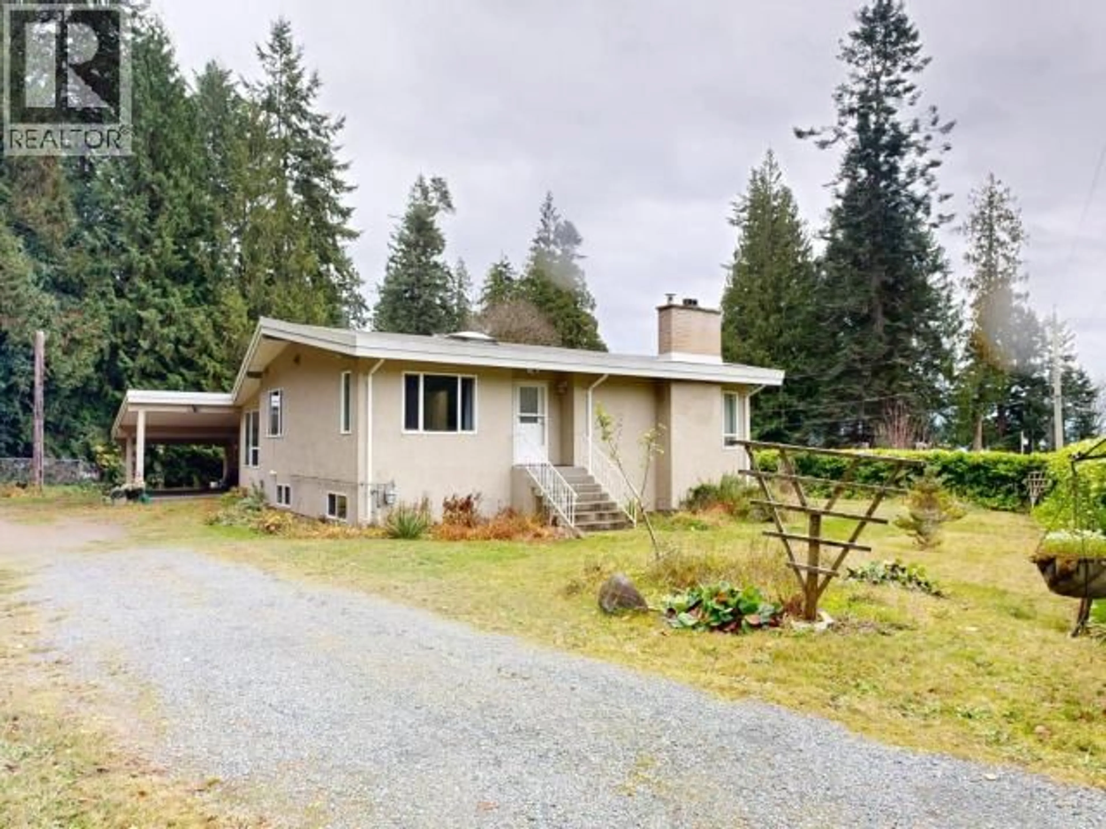 A pic from outside/outdoor area/front of a property/back of a property/a pic from drone, street for 3004 PEBBLE BEACH ROAD, Powell River British Columbia V8A0R5