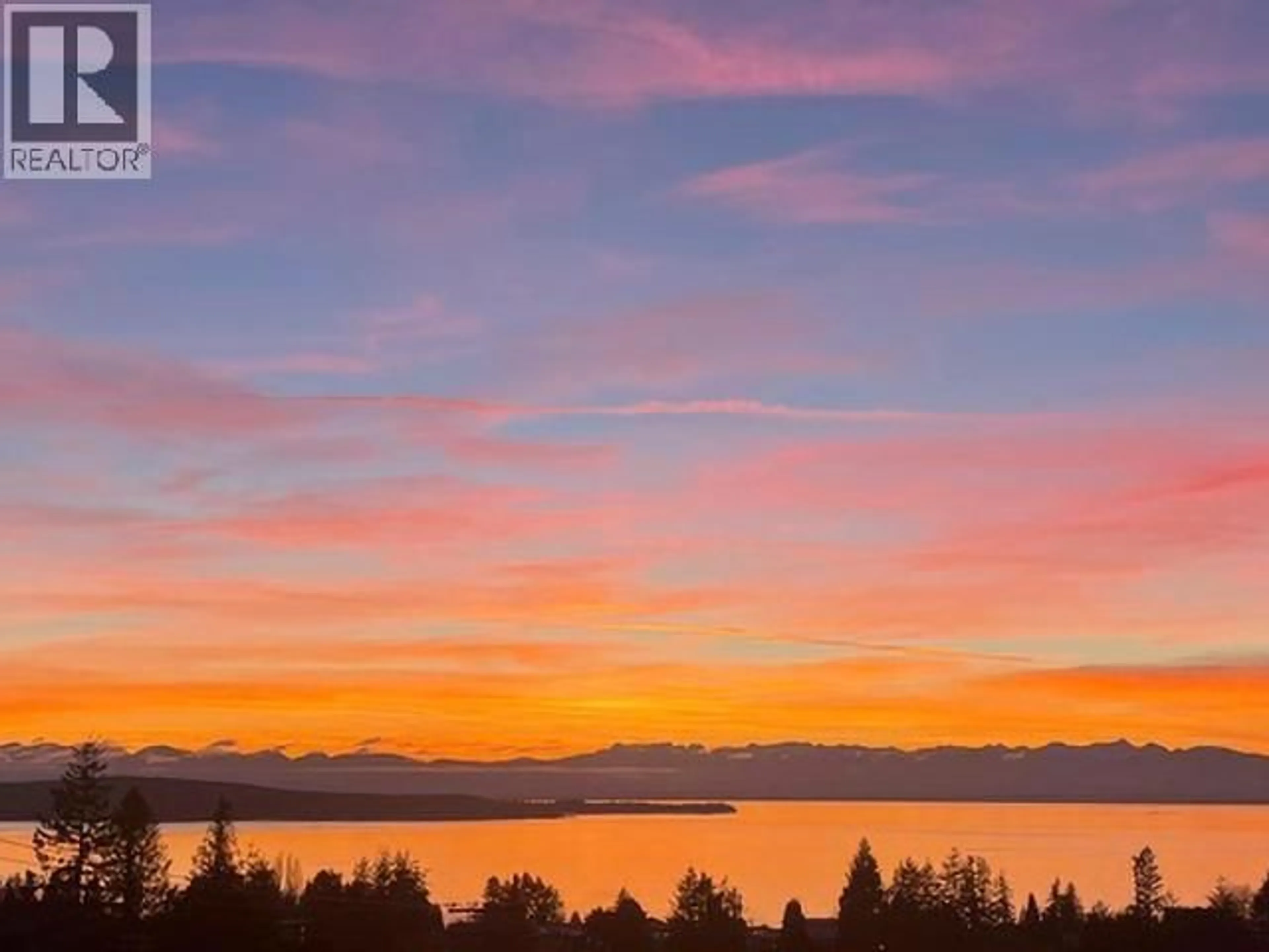 Blurry image for 402 - 7175 DUNCAN STREET, Powell River British Columbia V8A1W3