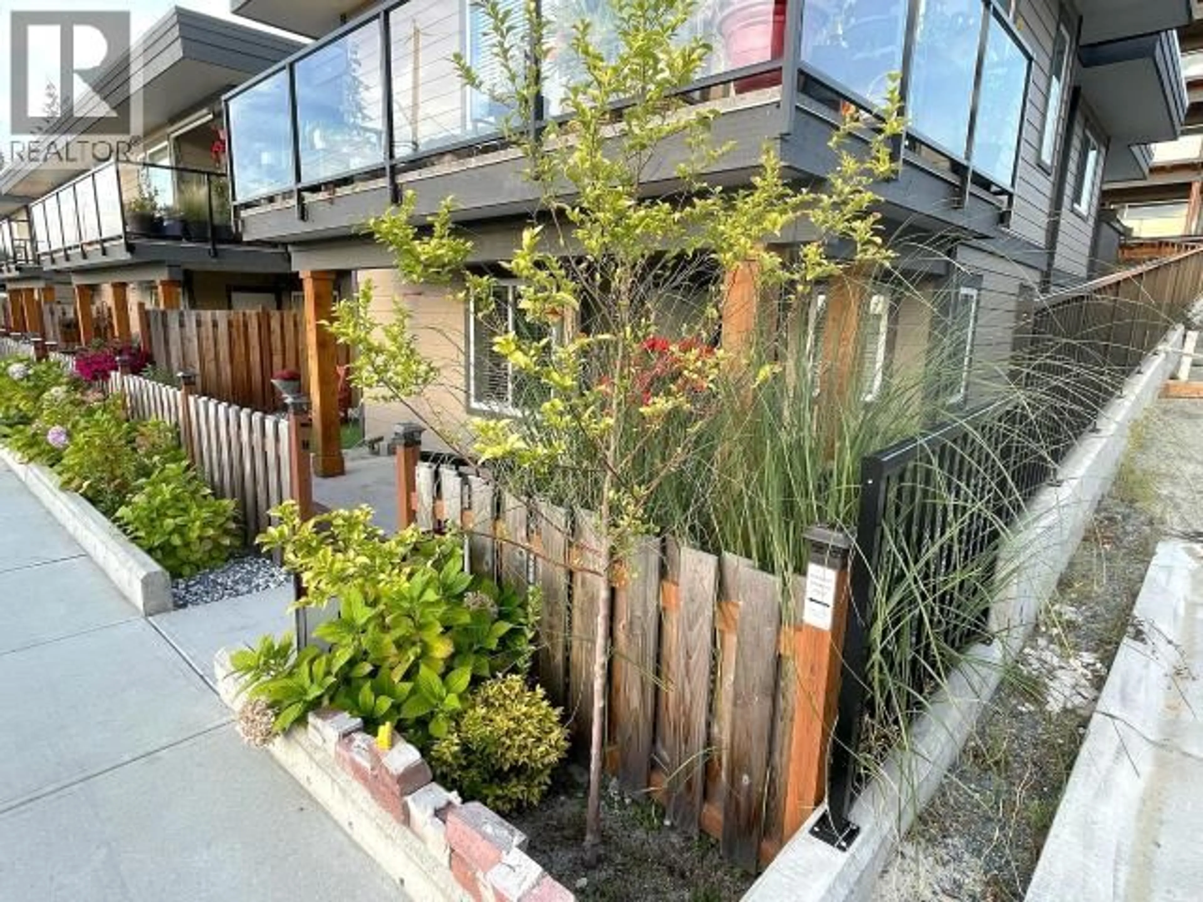 Unknown for B4 - 6900 BURNABY STREET, Powell River British Columbia V8A1Y9