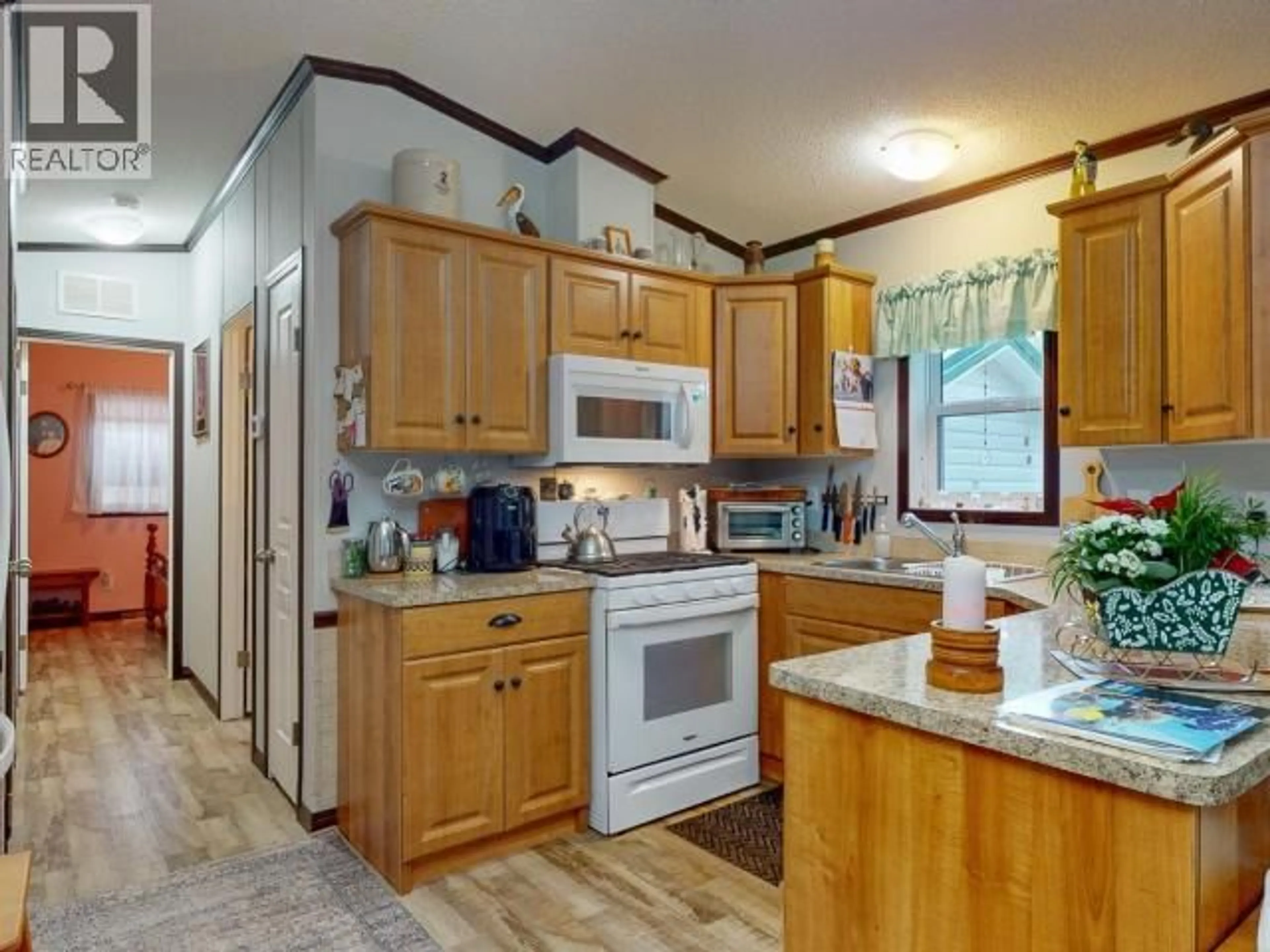 Standard kitchen, unknown for 8430 - 125 SPRINGBROOK ROAD, Powell River British Columbia V8A0S3