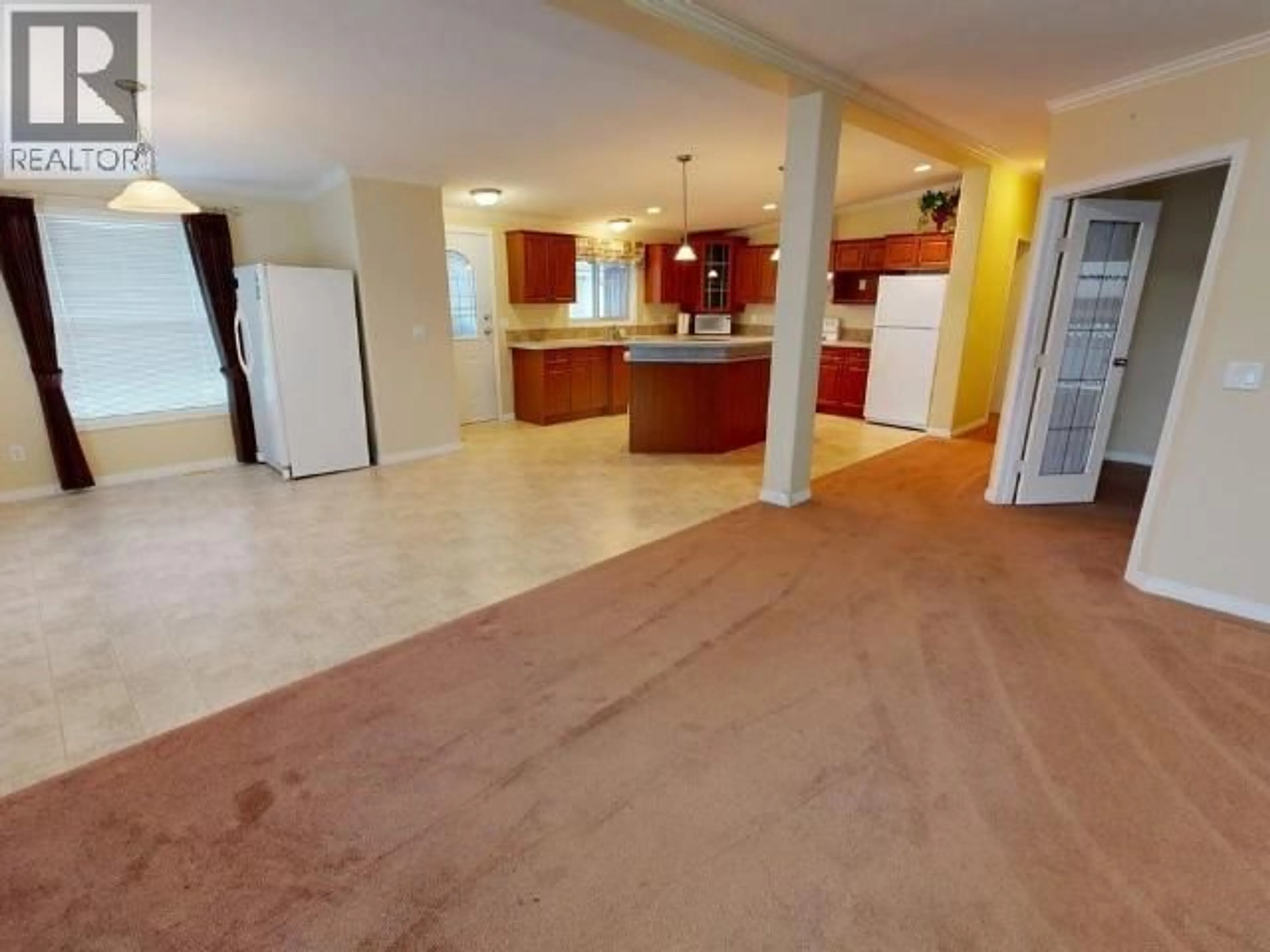 Open concept kitchen, unknown for 6 - 8442 SPRINGBROOK ROAD, Powell River British Columbia V8A4Z2