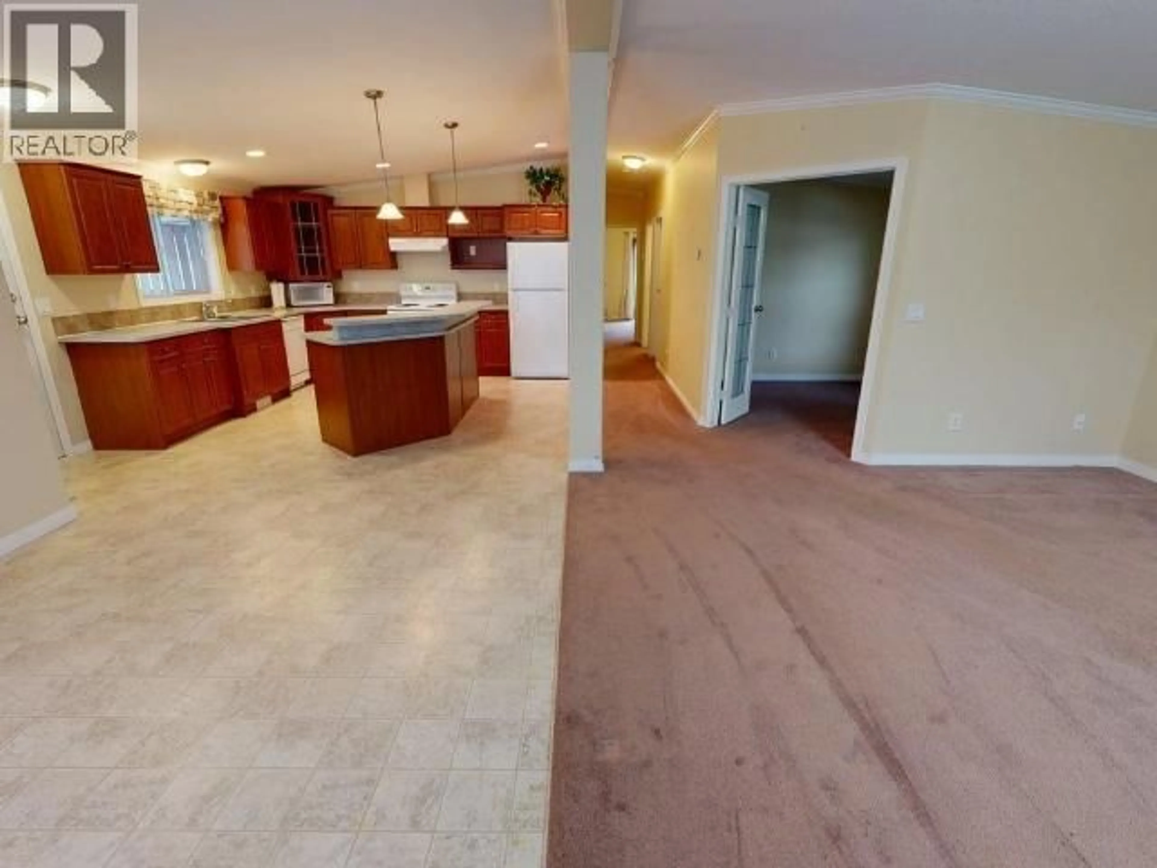 Open concept kitchen, unknown for 6 - 8442 SPRINGBROOK ROAD, Powell River British Columbia V8A4Z2