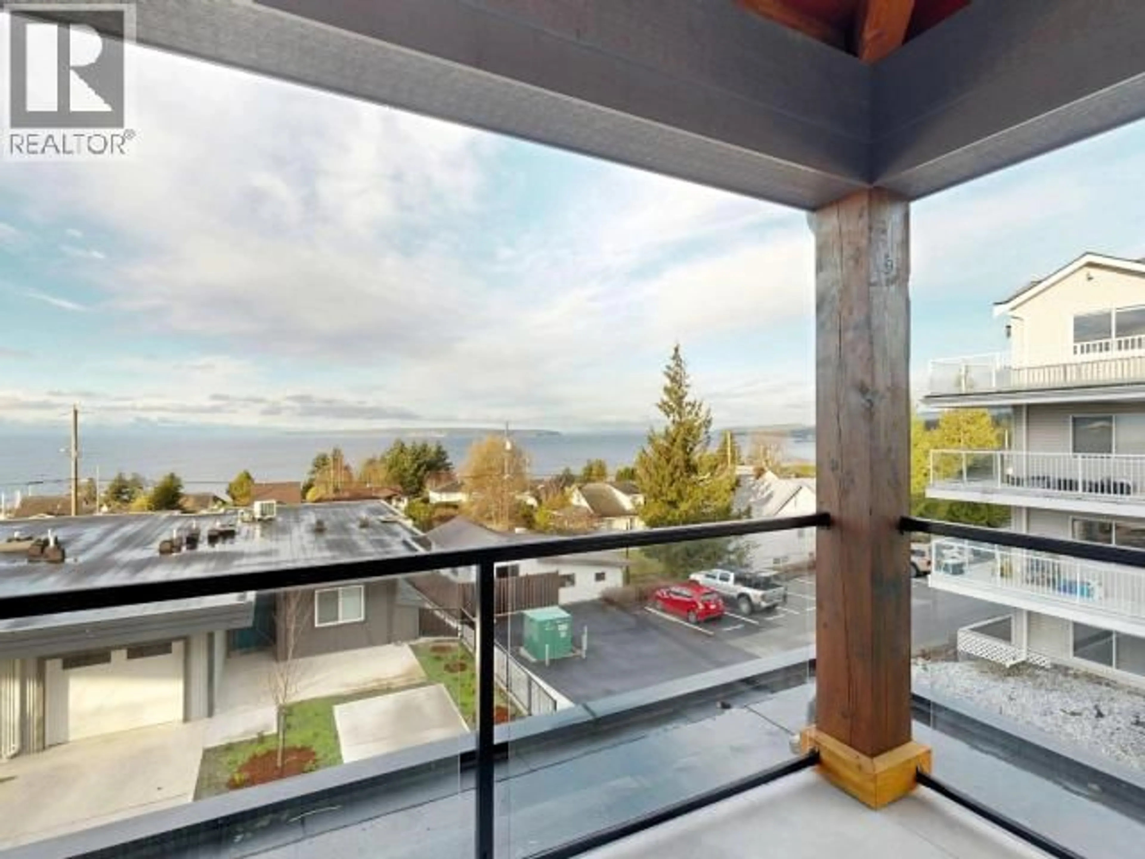 Balcony in the apartment, water/lake/river/ocean view for C201 - 6900 BURNABY STREET, Powell River British Columbia