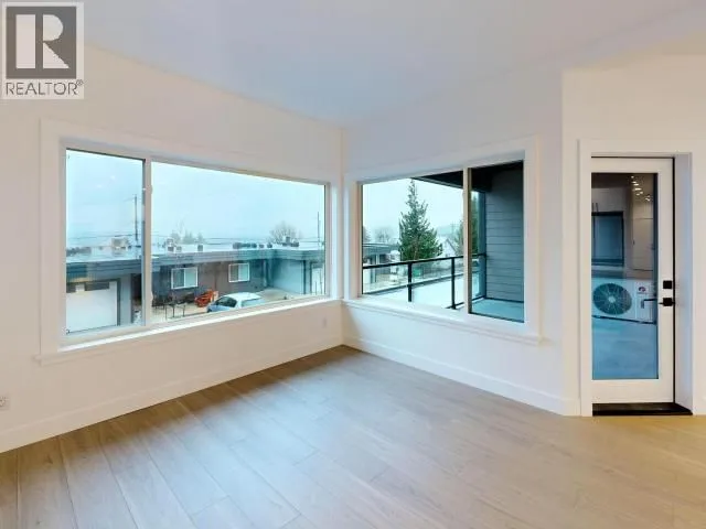 C303 - 6900 BURNABY STREET, Powell River 4