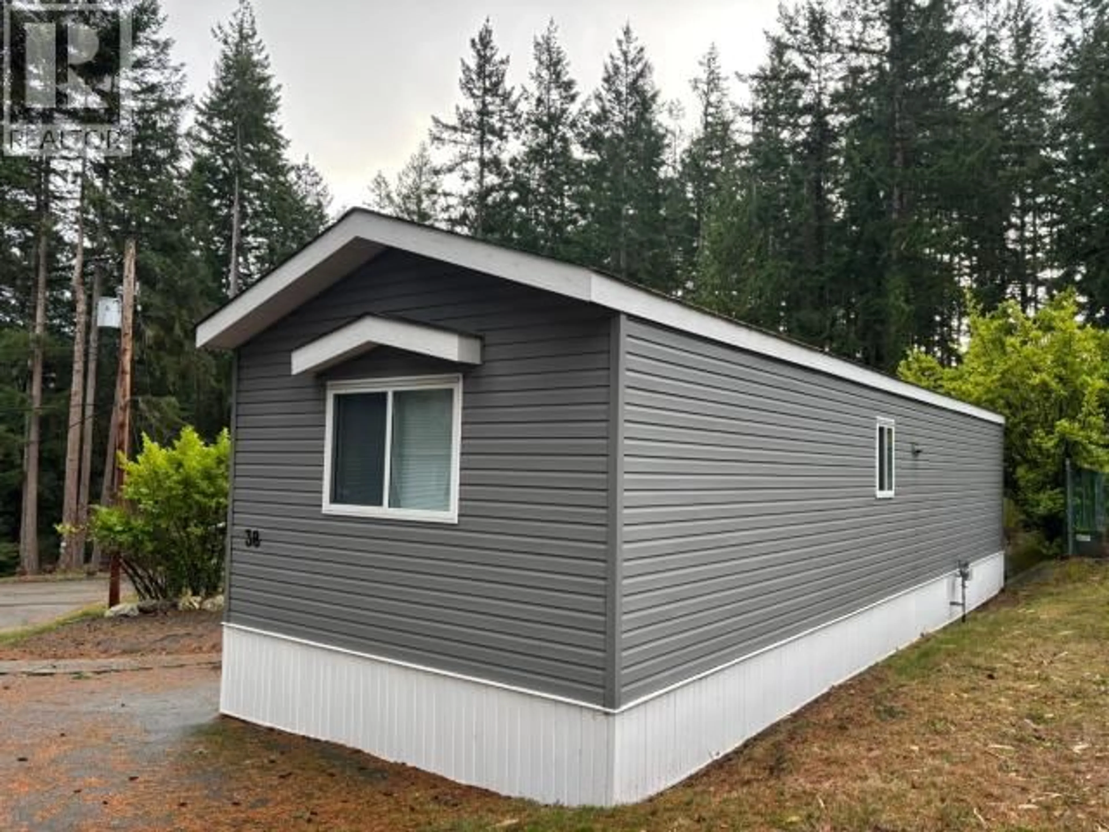 Home with vinyl exterior material, unknown for 38-6263 LUND, Powell River British Columbia V8A4T3