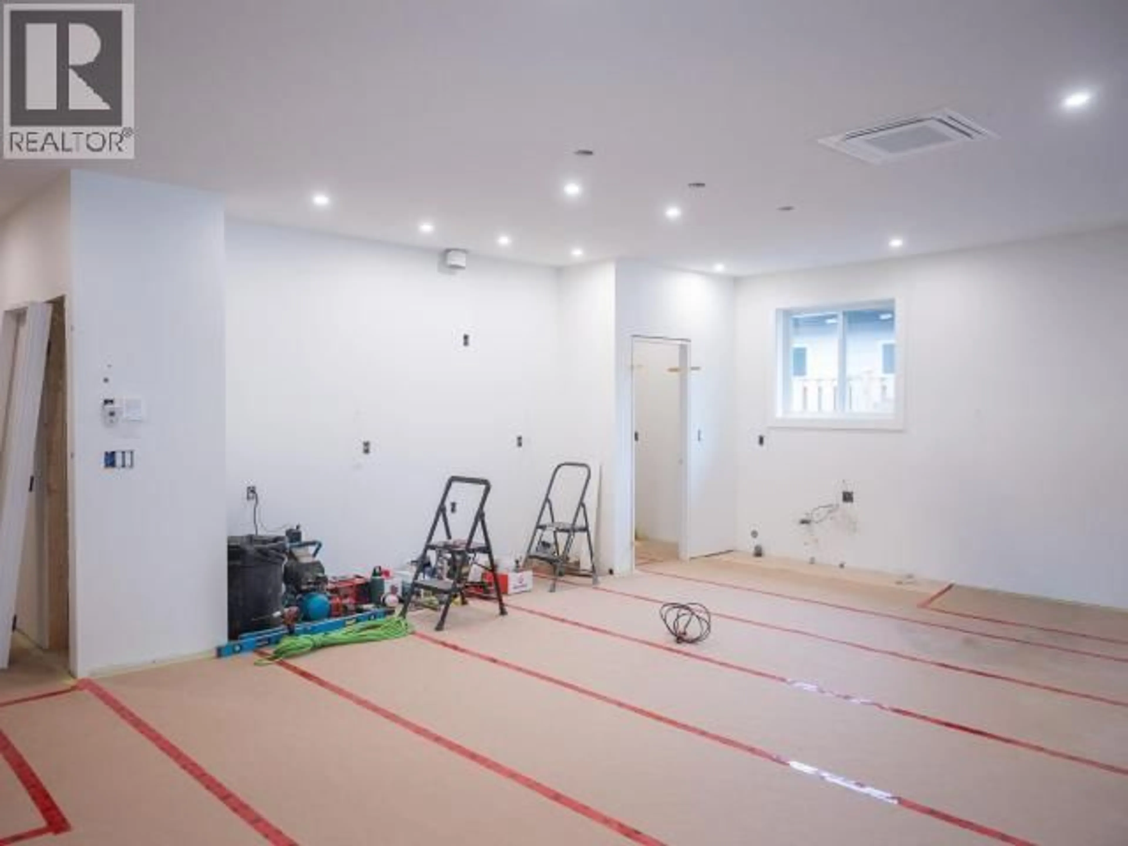 A pic of a room for 4158 BOWNESS AVE, Powell River British Columbia V8A0A9