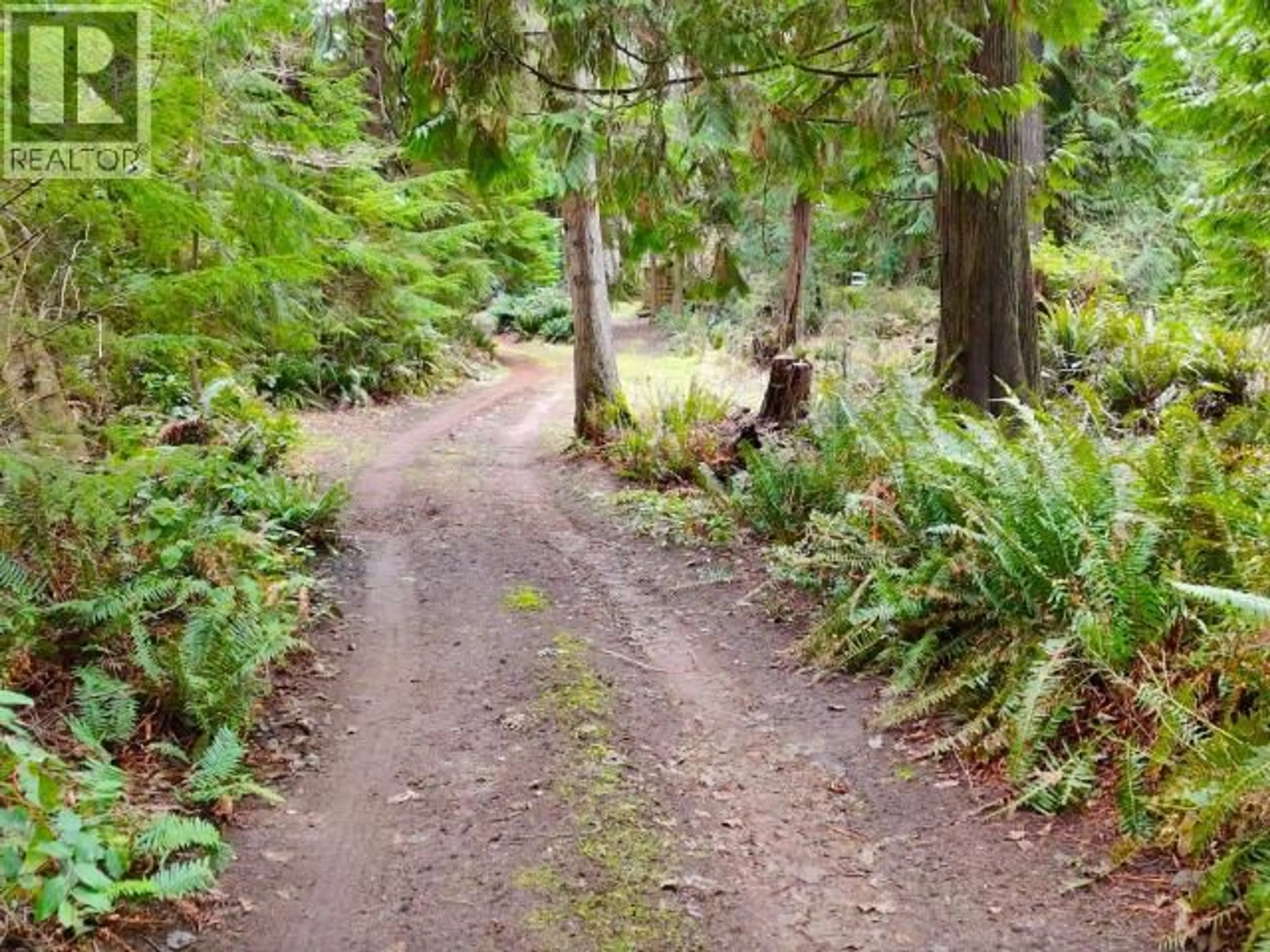 Blurry image for 08 - 1716 VANCOUVER BLVD, Savary Island British Columbia