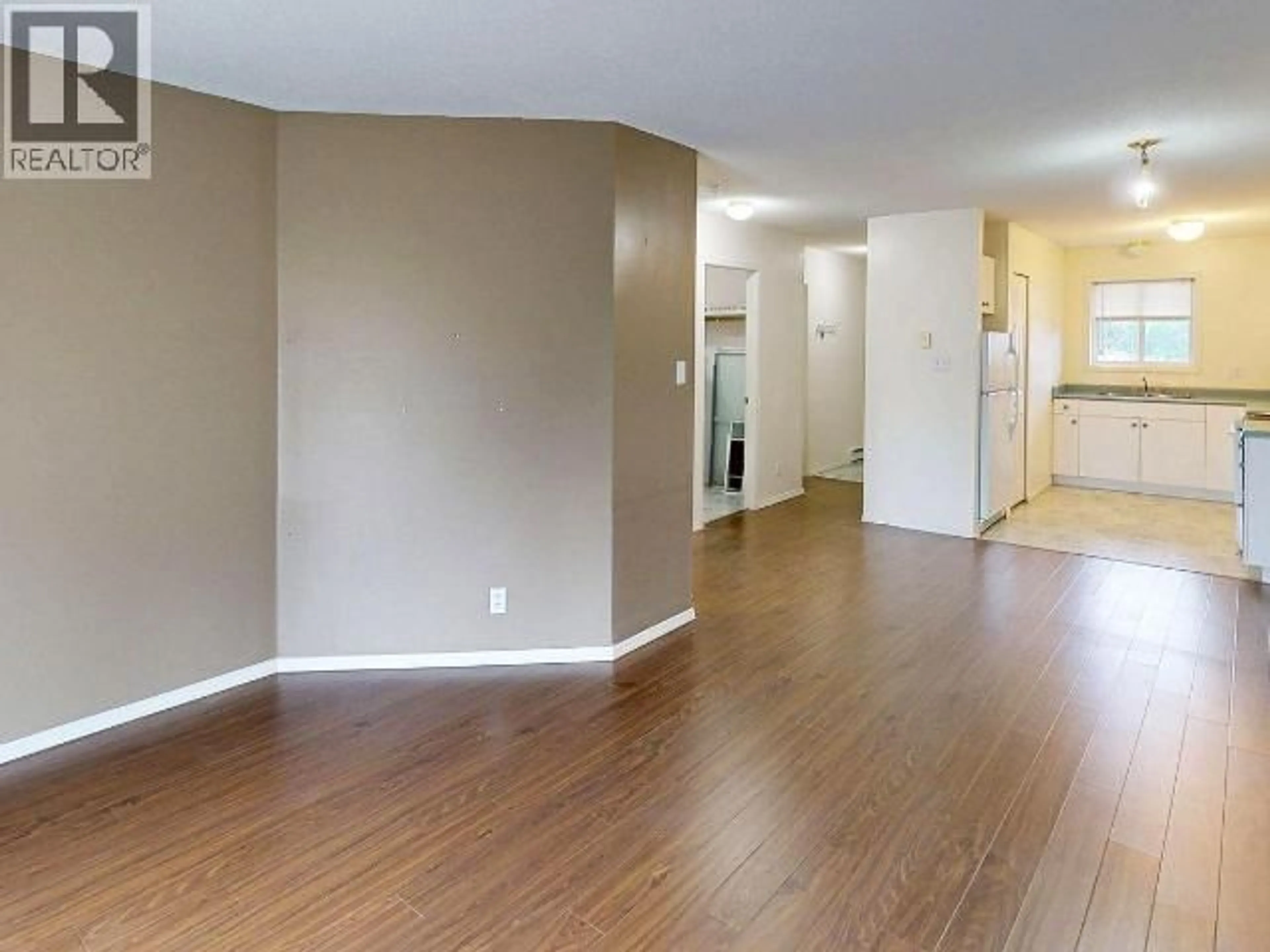 A pic of a room for 201 - 5680 ORTONA AVE, Powell River British Columbia