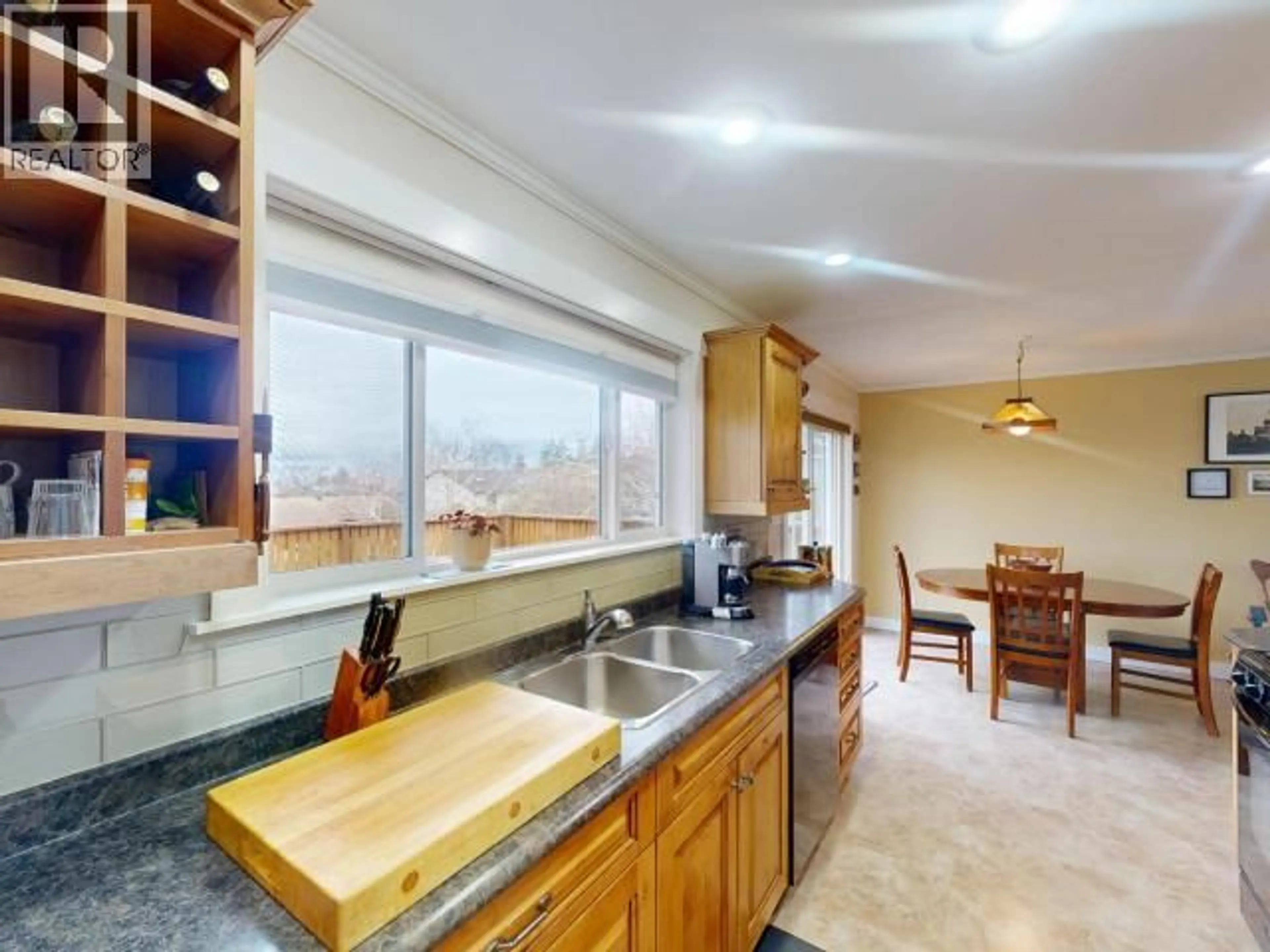 Unknown for 4691 REDONDA AVE, Powell River British Columbia V8A5L7