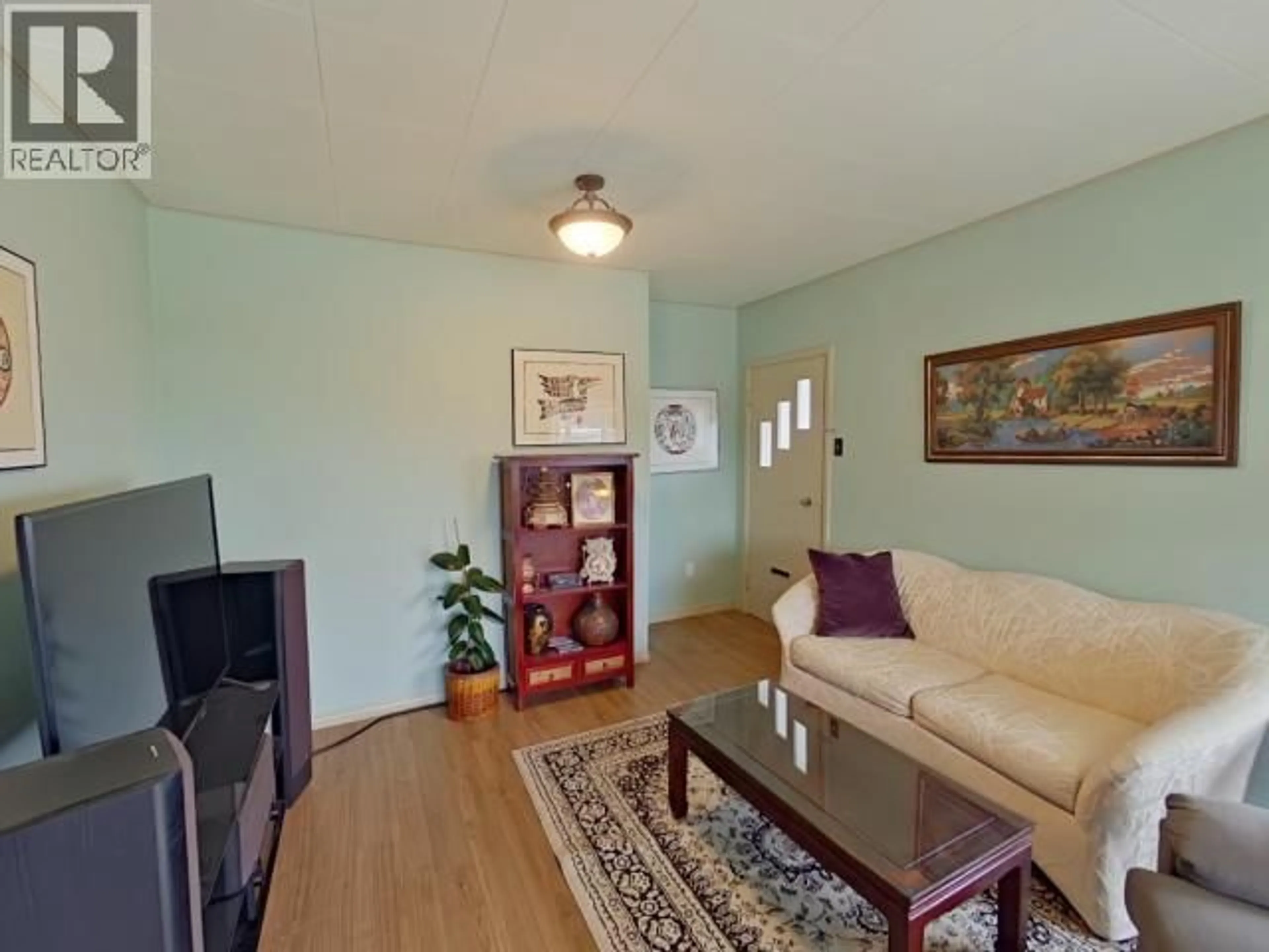 Living room with furniture, unknown for 7170 JORDAN STREET, Powell River British Columbia V8A1M9